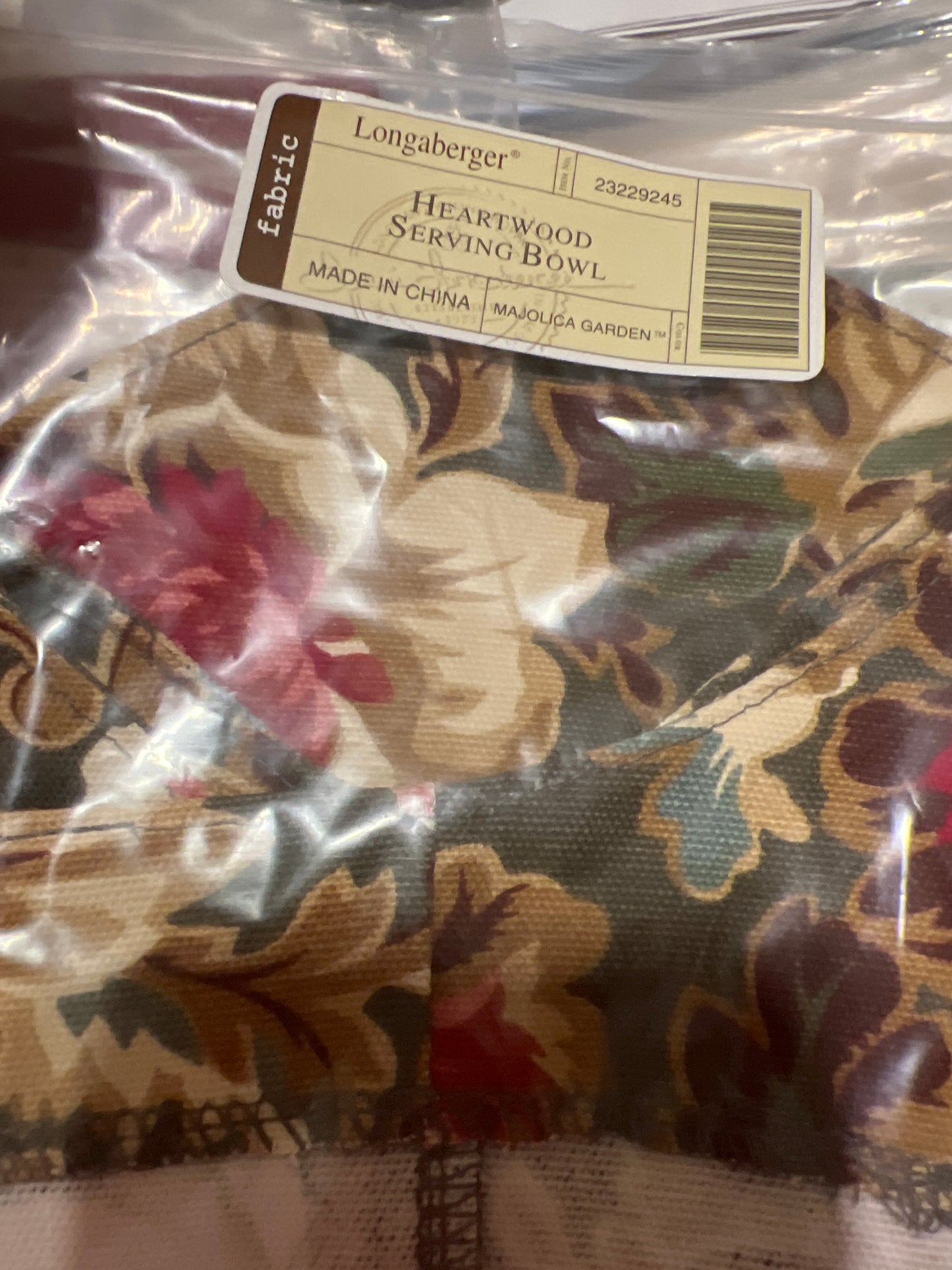 Longaberger heartwood serving bowl liner in majolica garden.