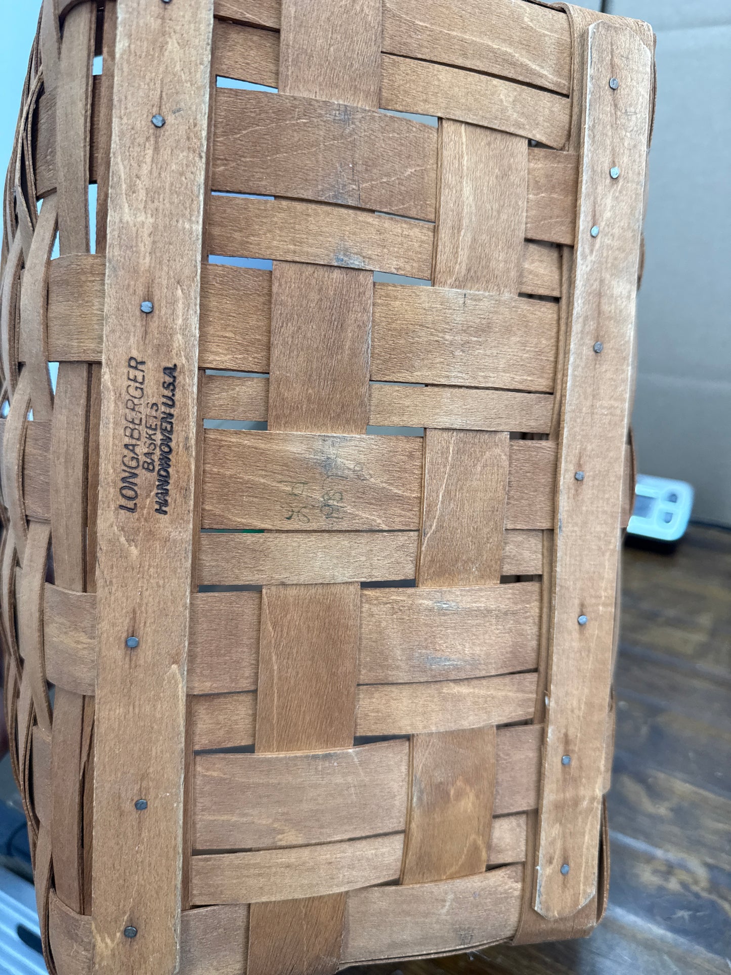 Longaberger small gathering basket