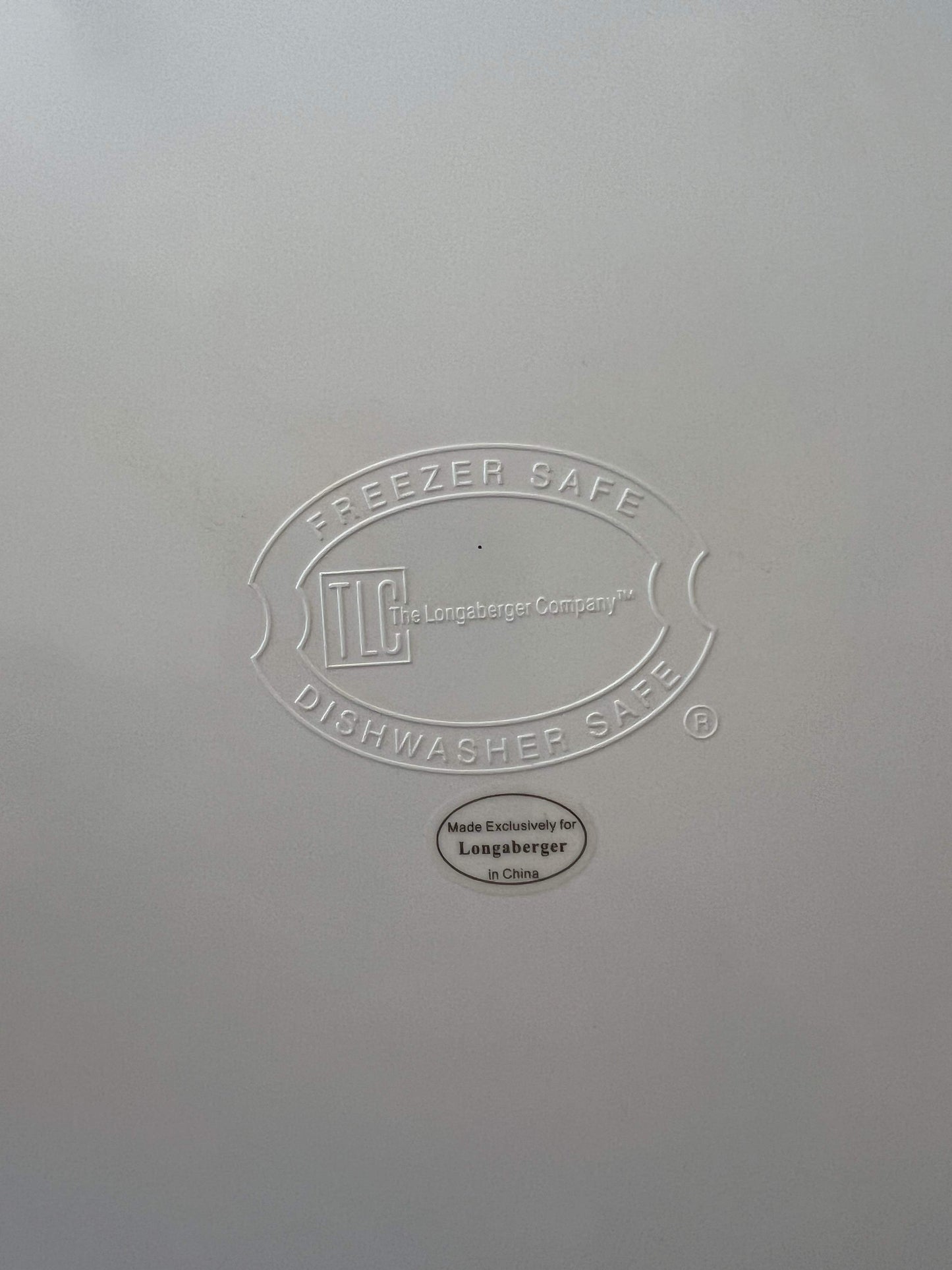 The Longaberger Company Summer Loving Round Serving