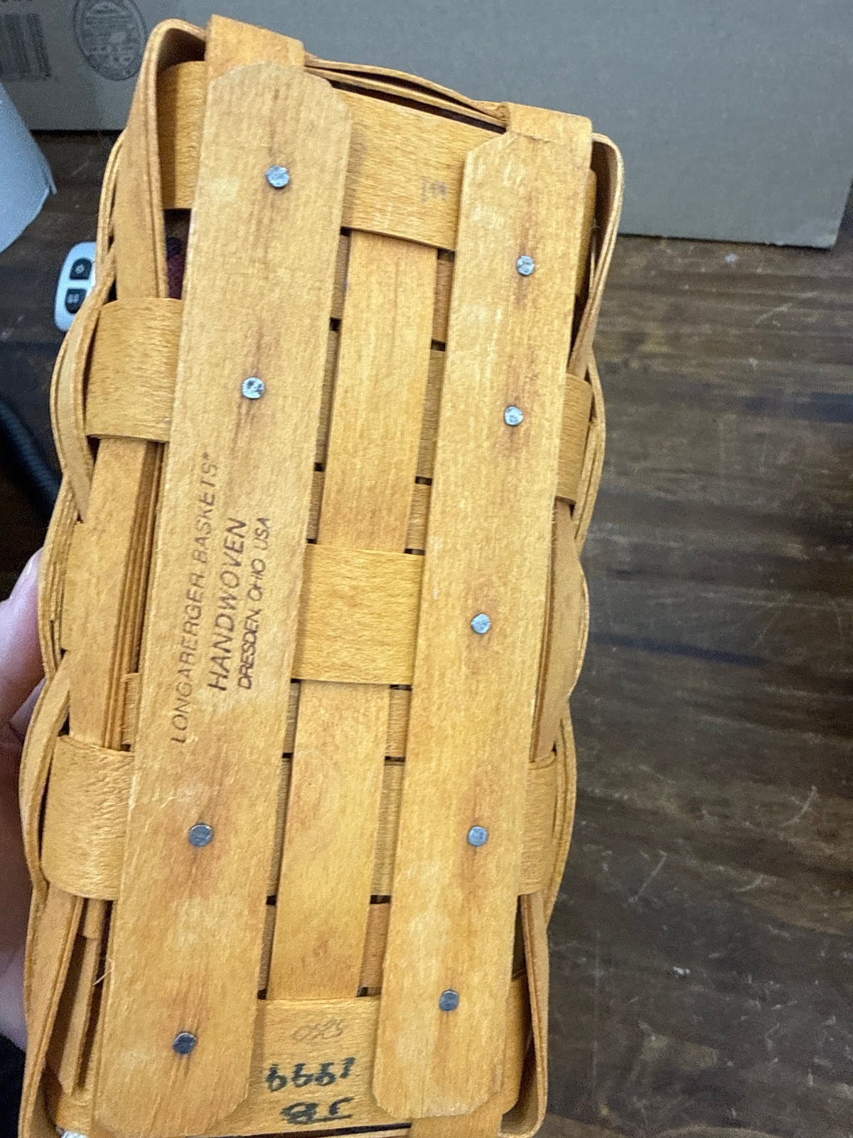 Longaberger 1999 bee basket with liner and protector