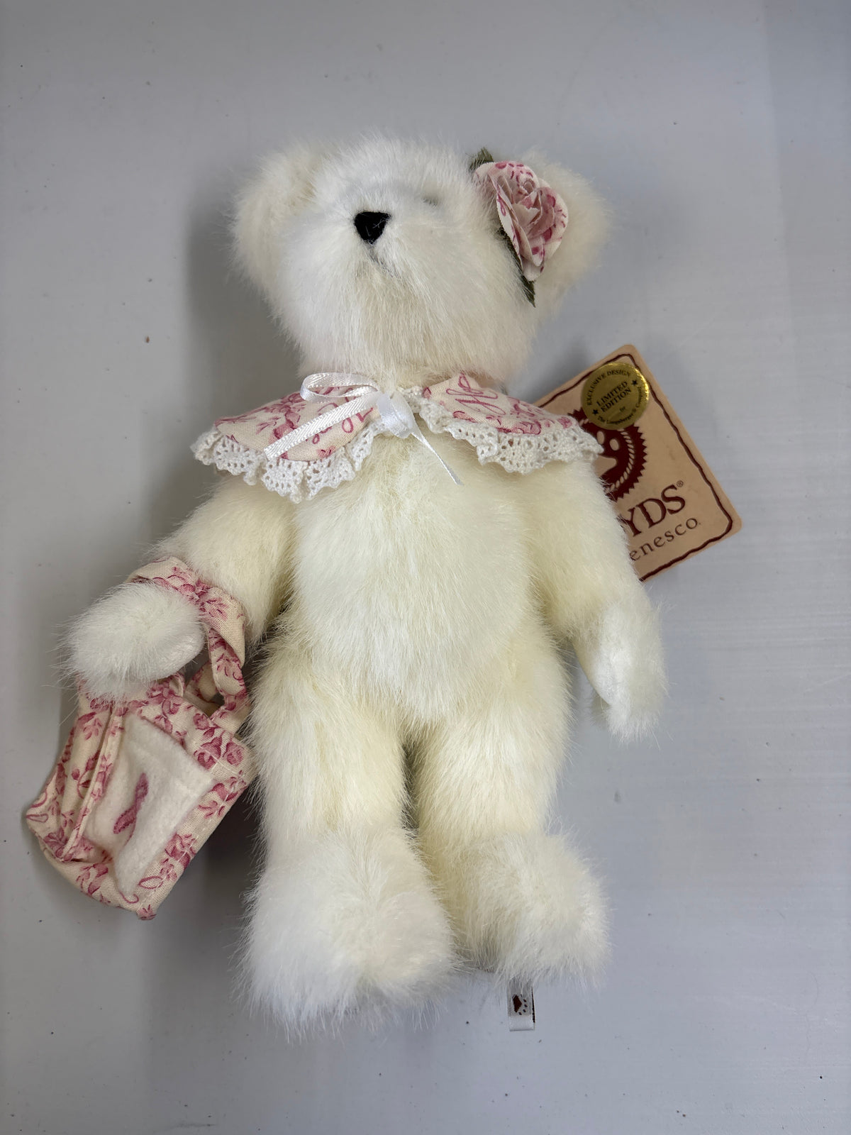 Longaberger Horizon of Hope Boyd’s Bear “Victoria Bearywell”