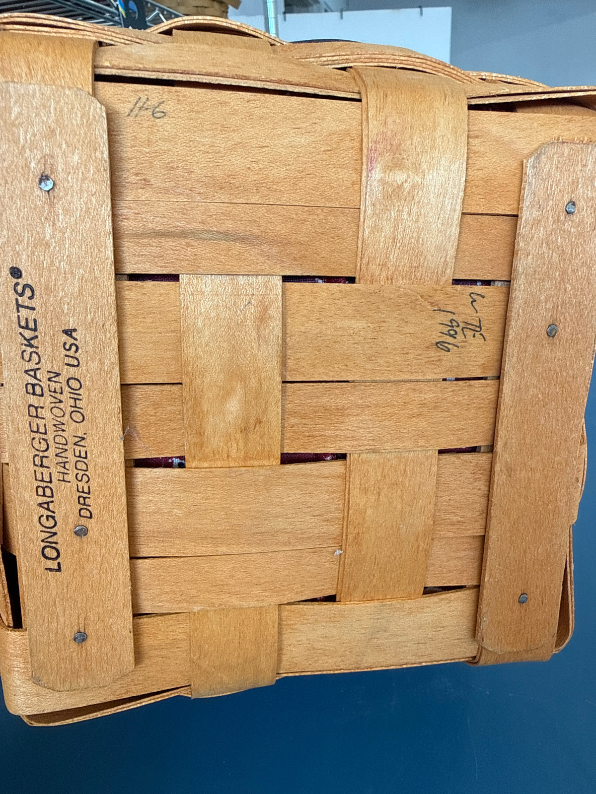 Longaberger 1996 bee basket with liner and protector