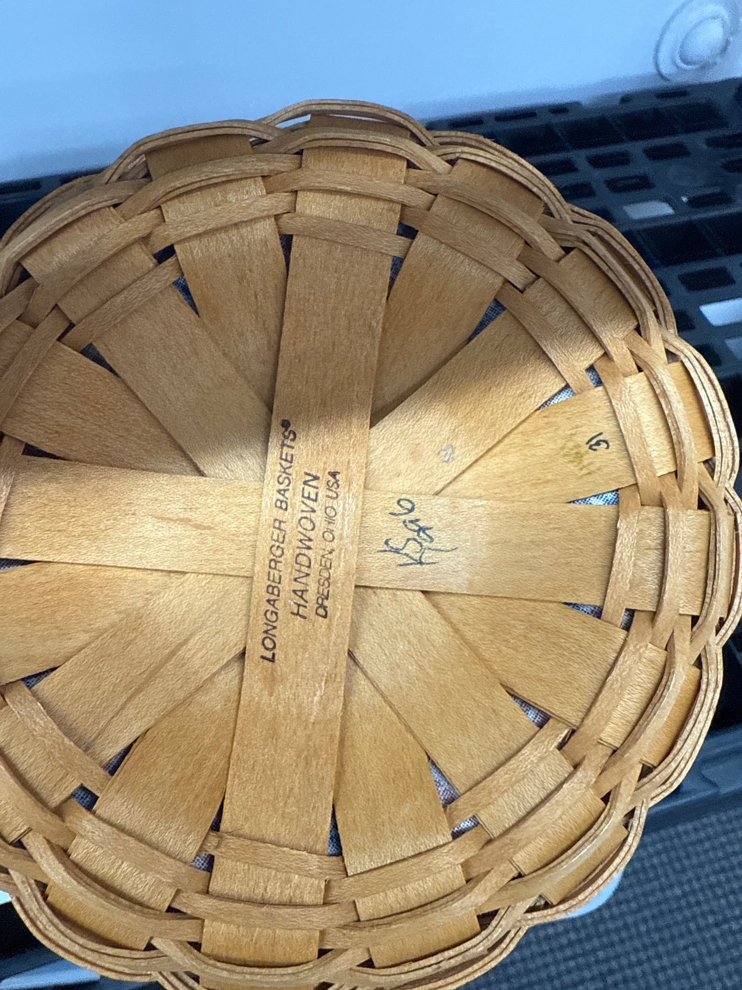 Longaberger 1997 inaugural basket with liner and protector