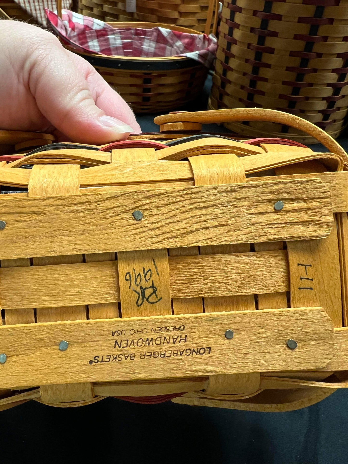 Longaberger 1996 All American Basket with Liner and Protector