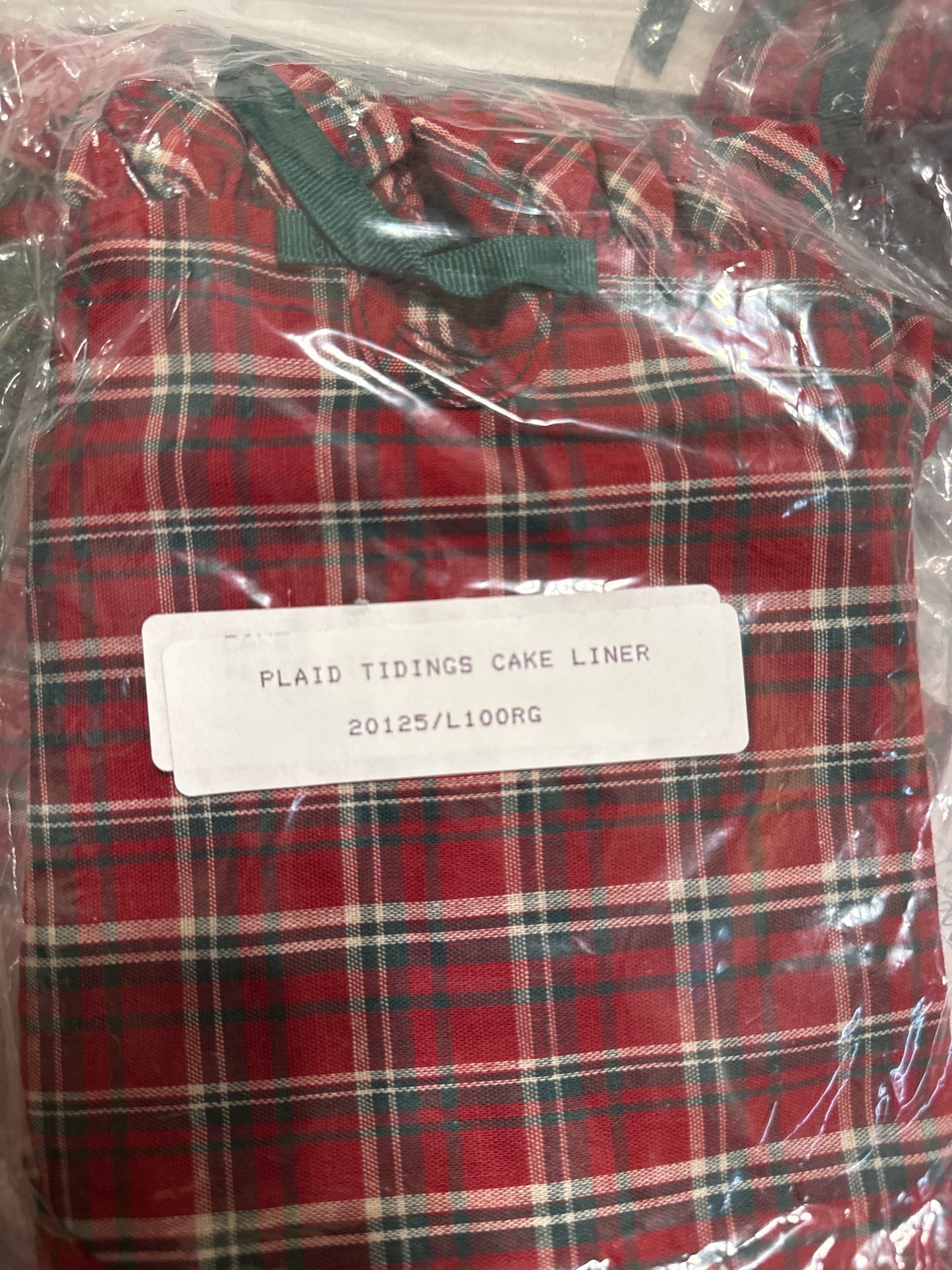 Longaberger cake liner in plaid tidings