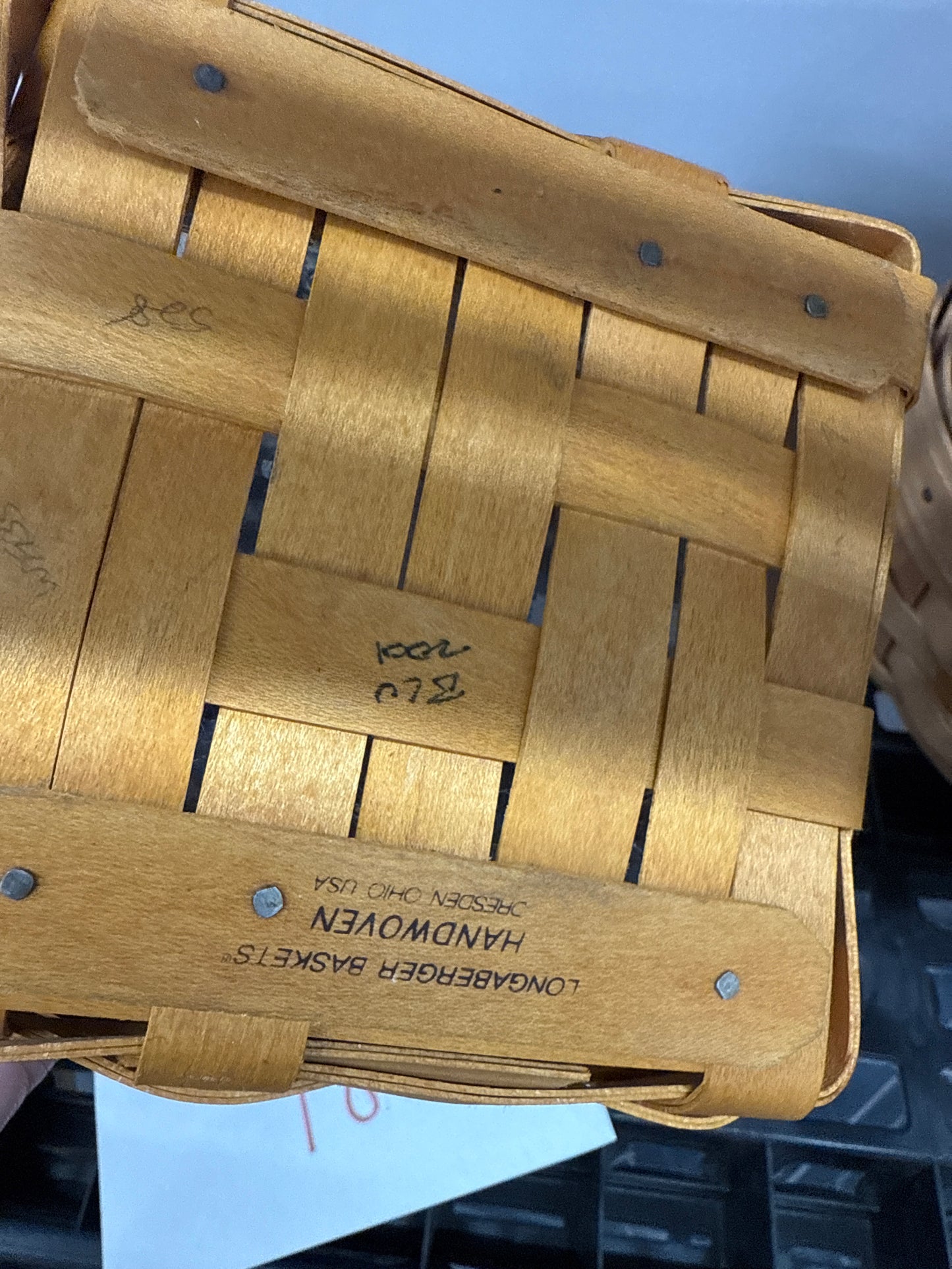 Longaberger tarragon basket with protector