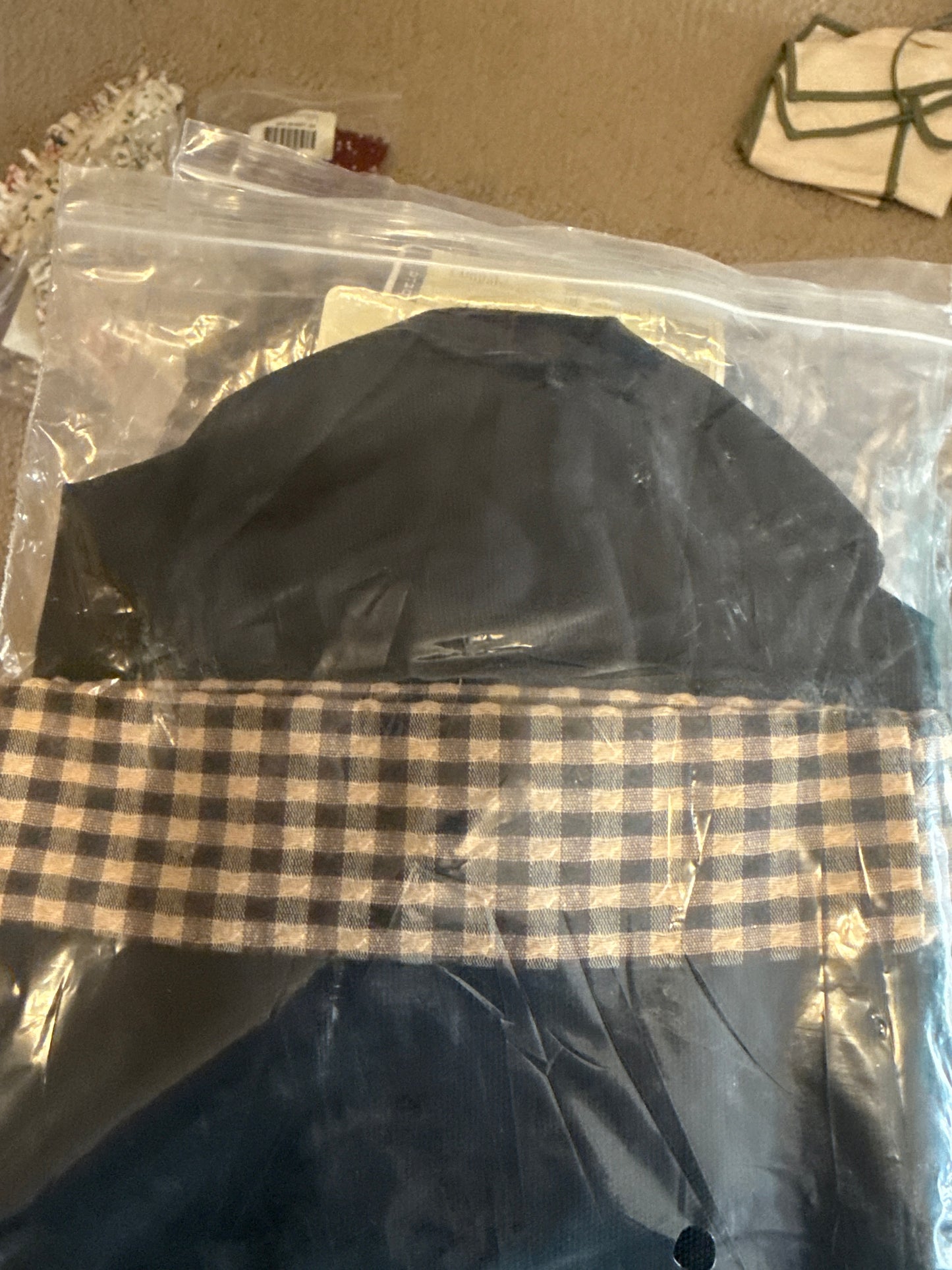 Longaberger wine carrier liner in khaki check/black