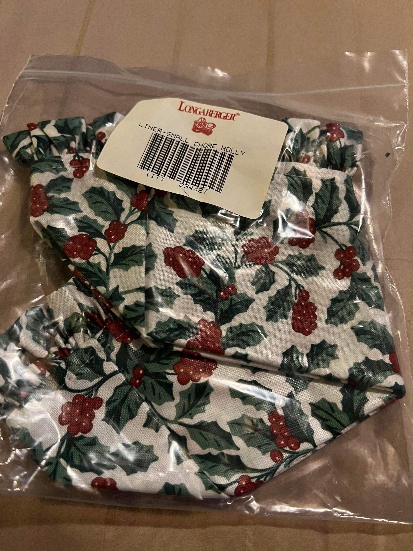 Longaberger Small Chore Liner in Traditional Holly