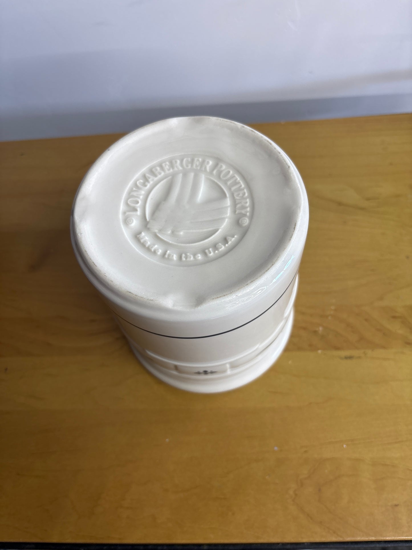 Longaberger 1 quart Crock in Classic Blue