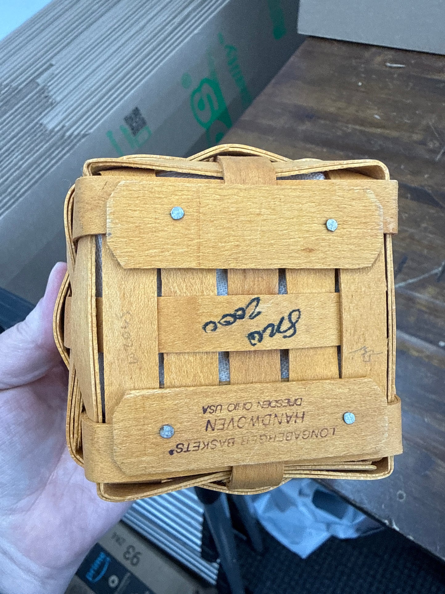 Longaberger chives basket with liner and protector