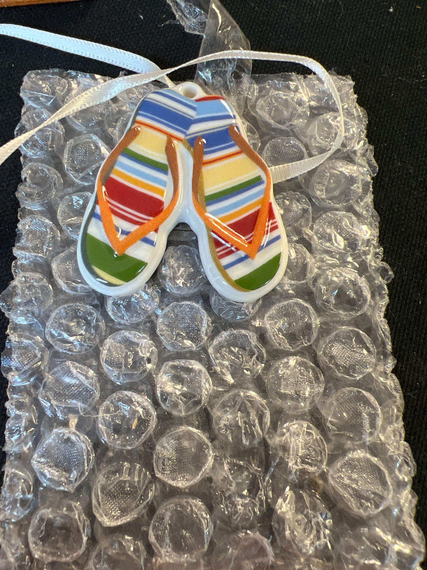 Longaberger sunny day sandals tie on