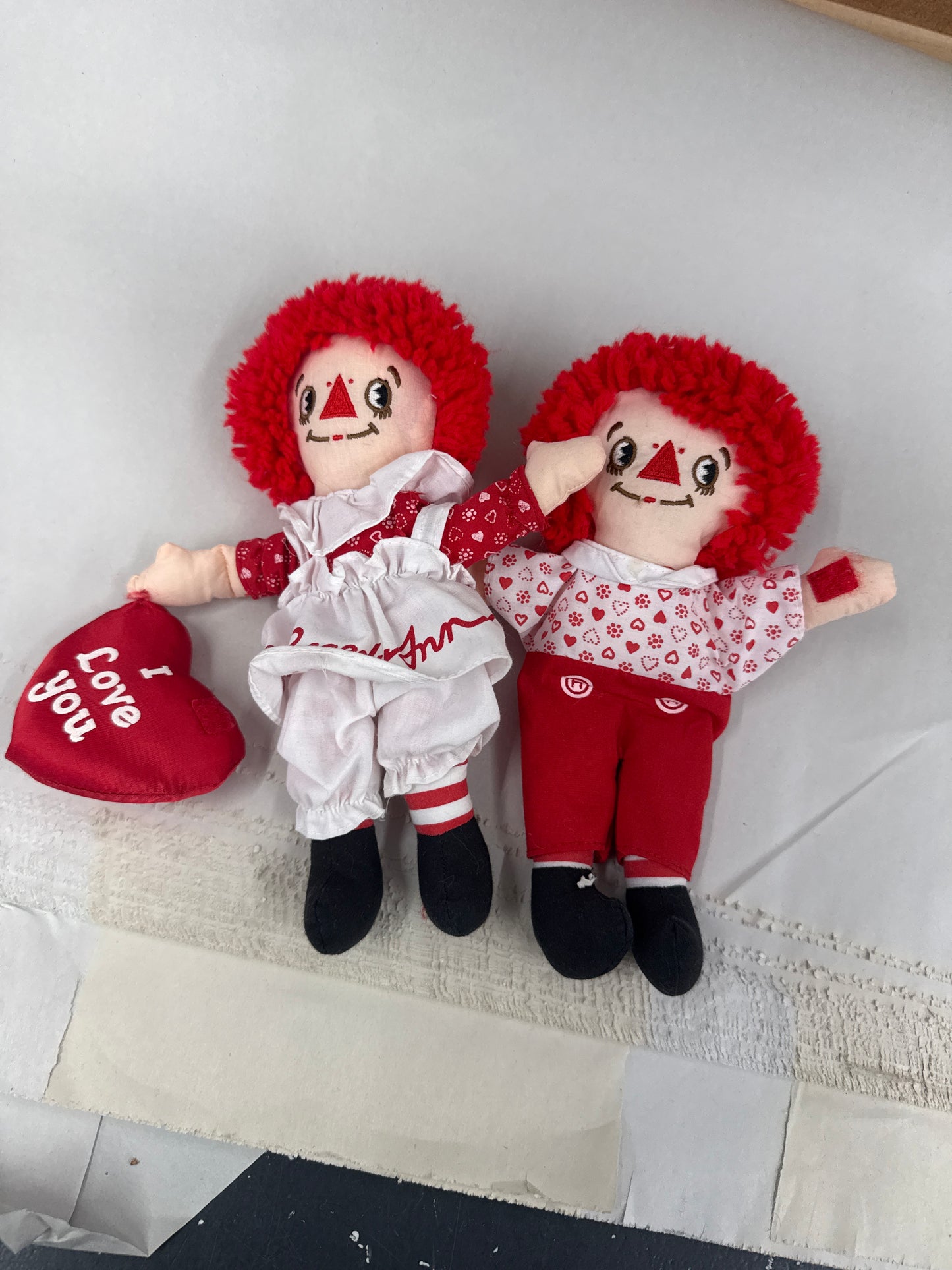 Raggedy Ann and Andy dolls