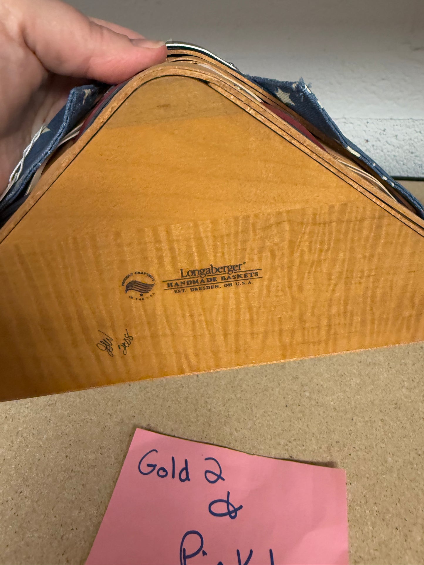 Longaberger 2001 inaugural with liner and tie on