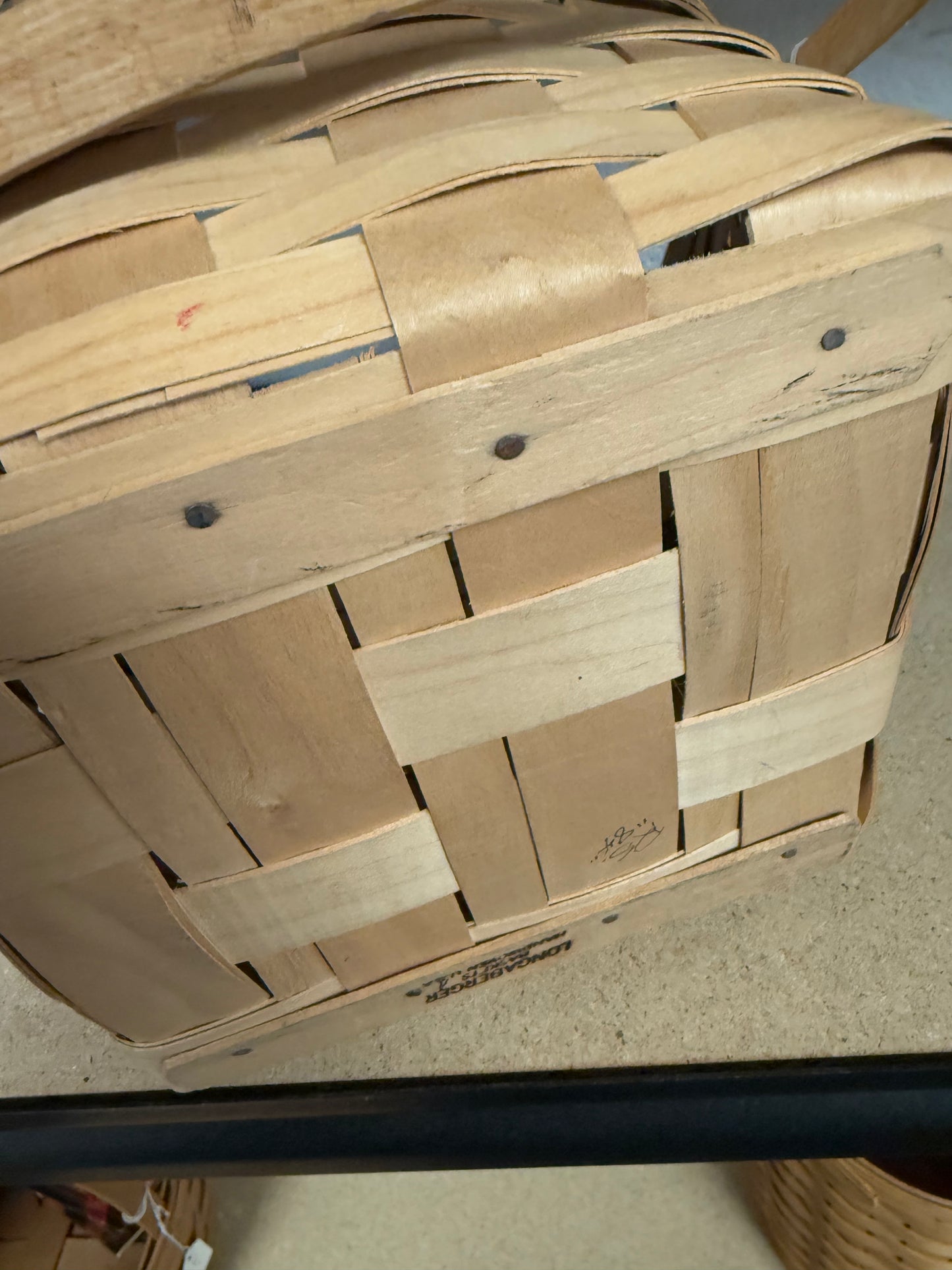 Longaberger 9” measuring