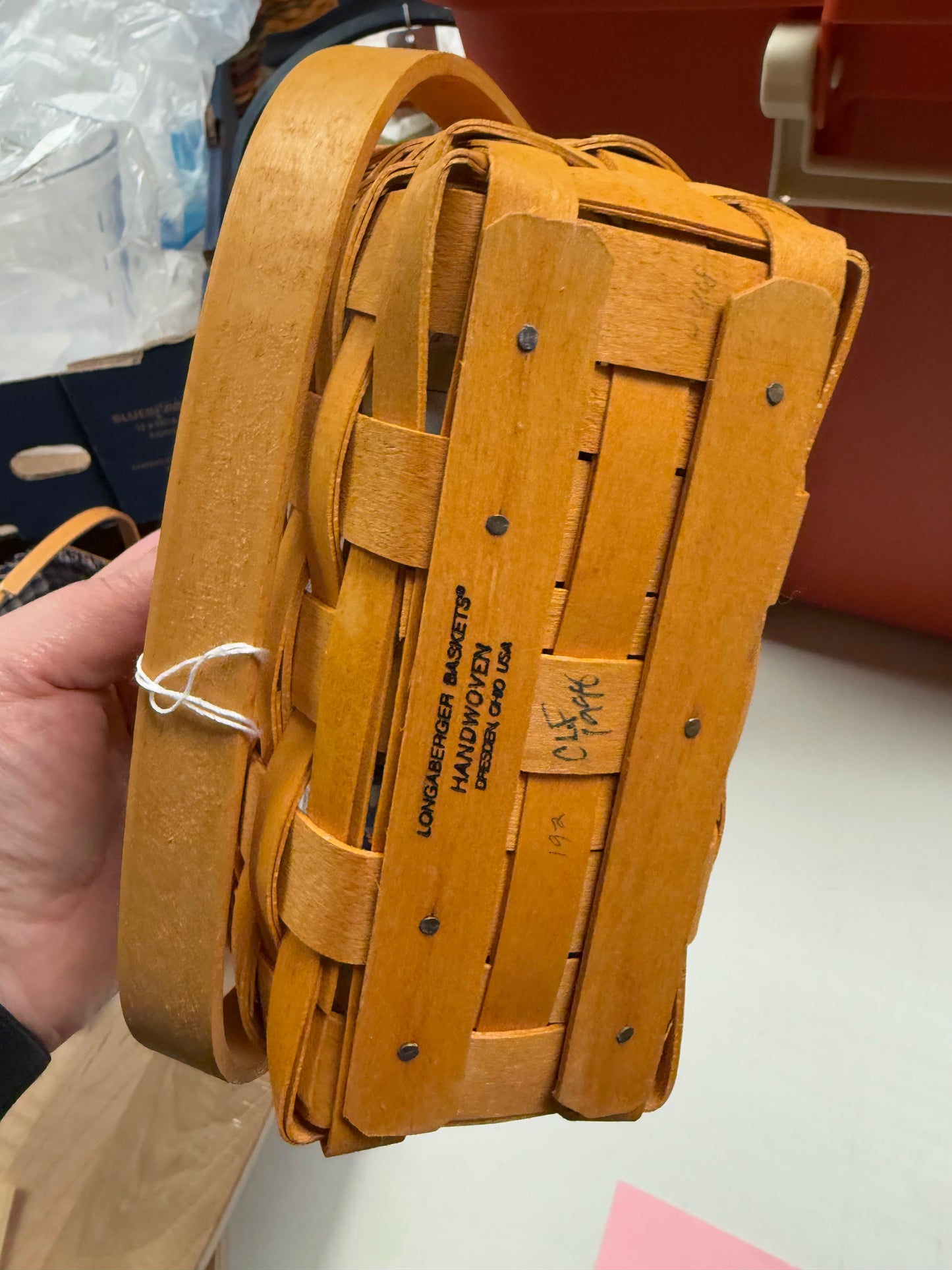 Longaberger 99 Dresden tour basket with protector