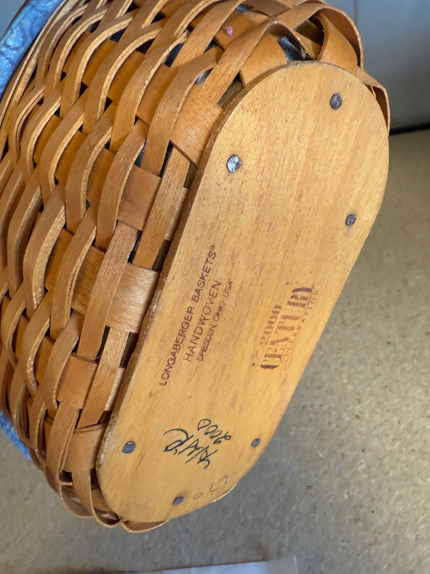 Longaberger century 2000 basket with liner and protector