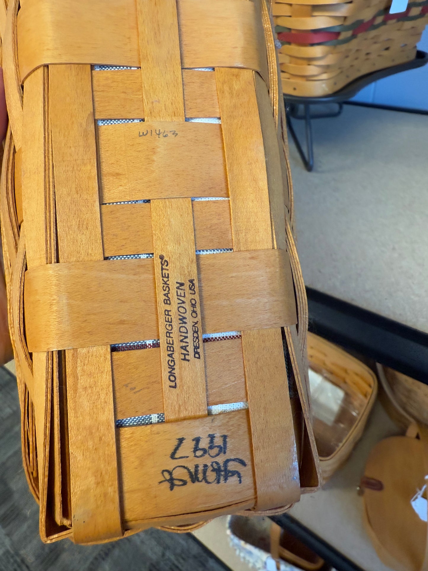 Longaberger cracker basket with liner and protector