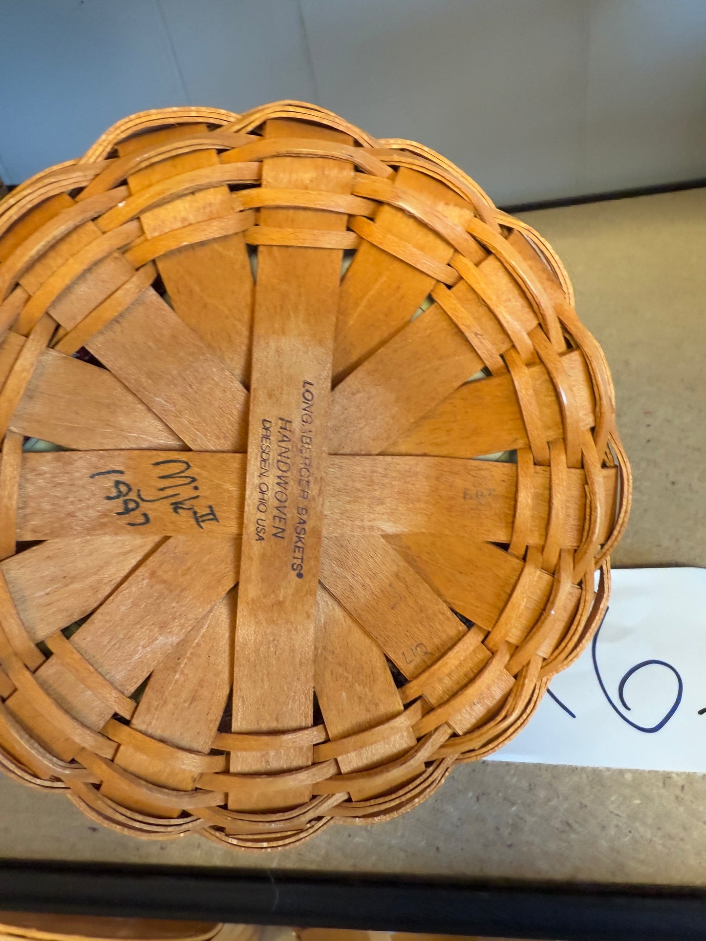 Longaberger 1997 Inaugural basket with liner and protector