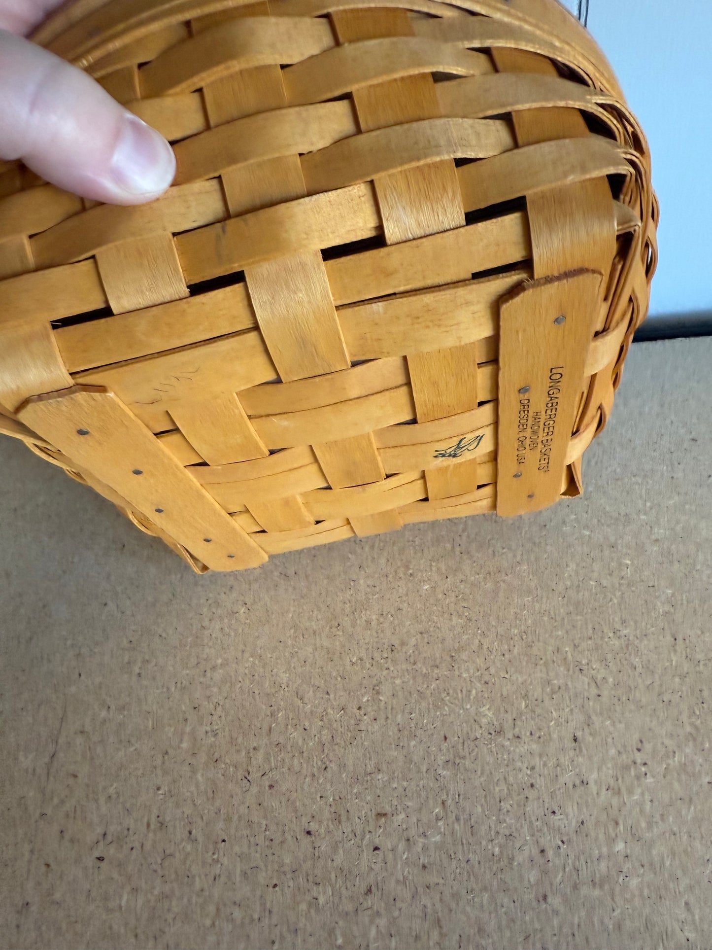 Longaberger catch all basket with lid