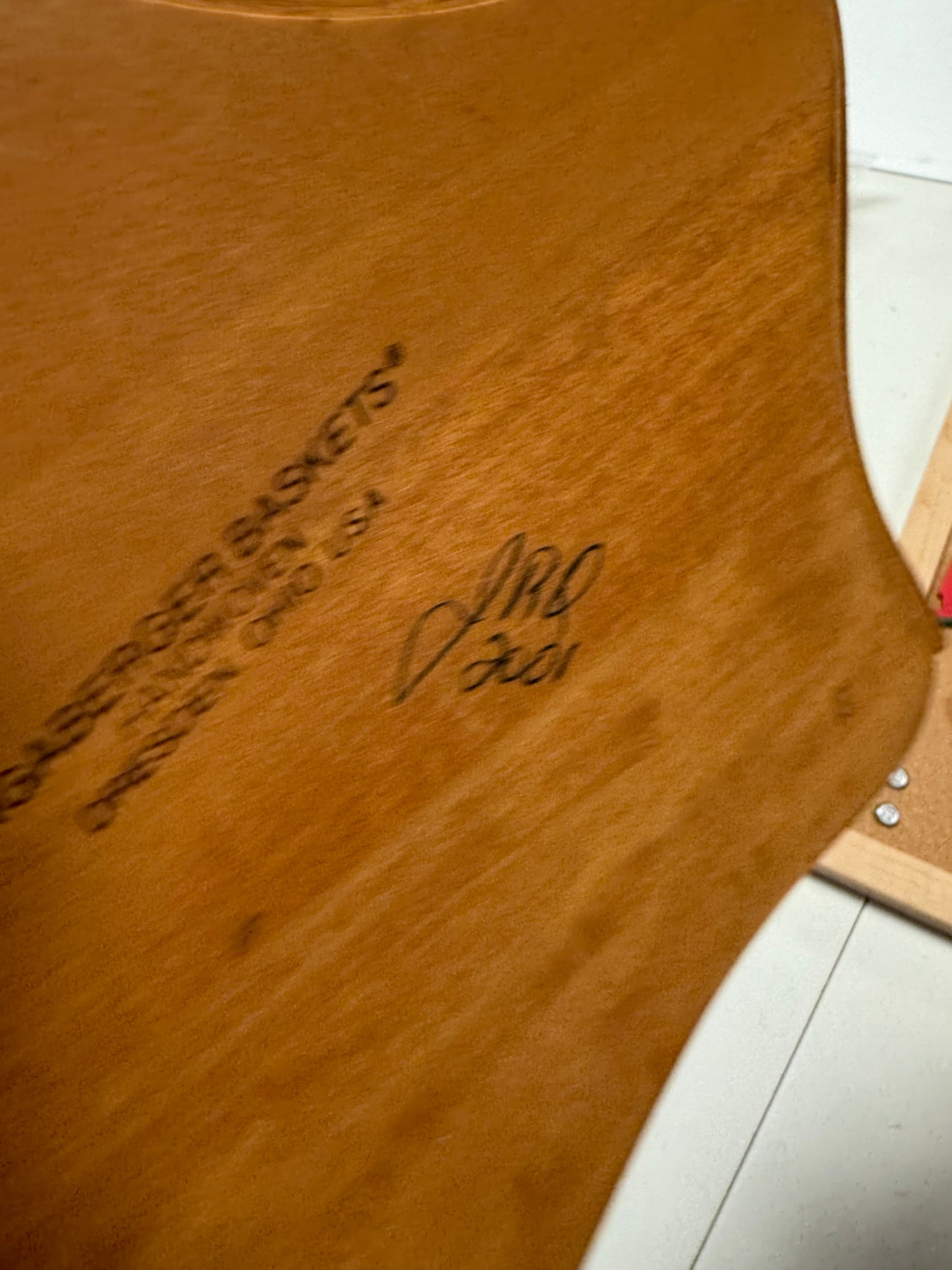 Longaberger 2001 shining star with liner and protector