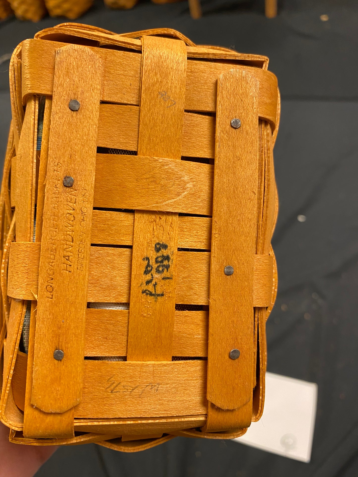 Longaberger parsley basket with liner and protector