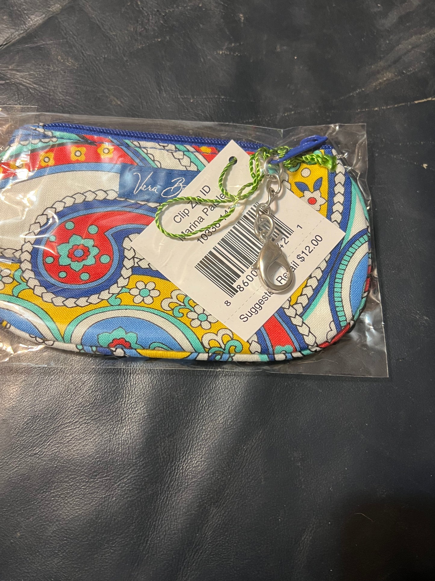 Vera Bradley clip id in marina paisley