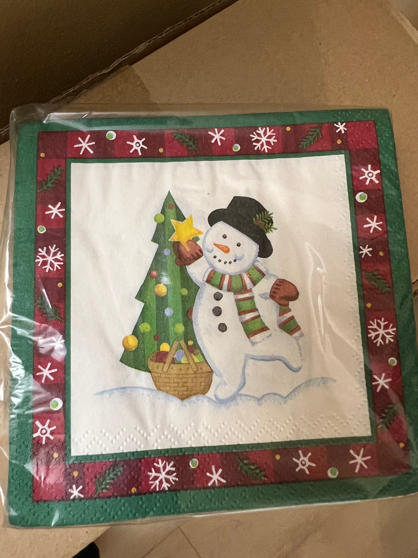 Longaberger pack of paper napkins bluster