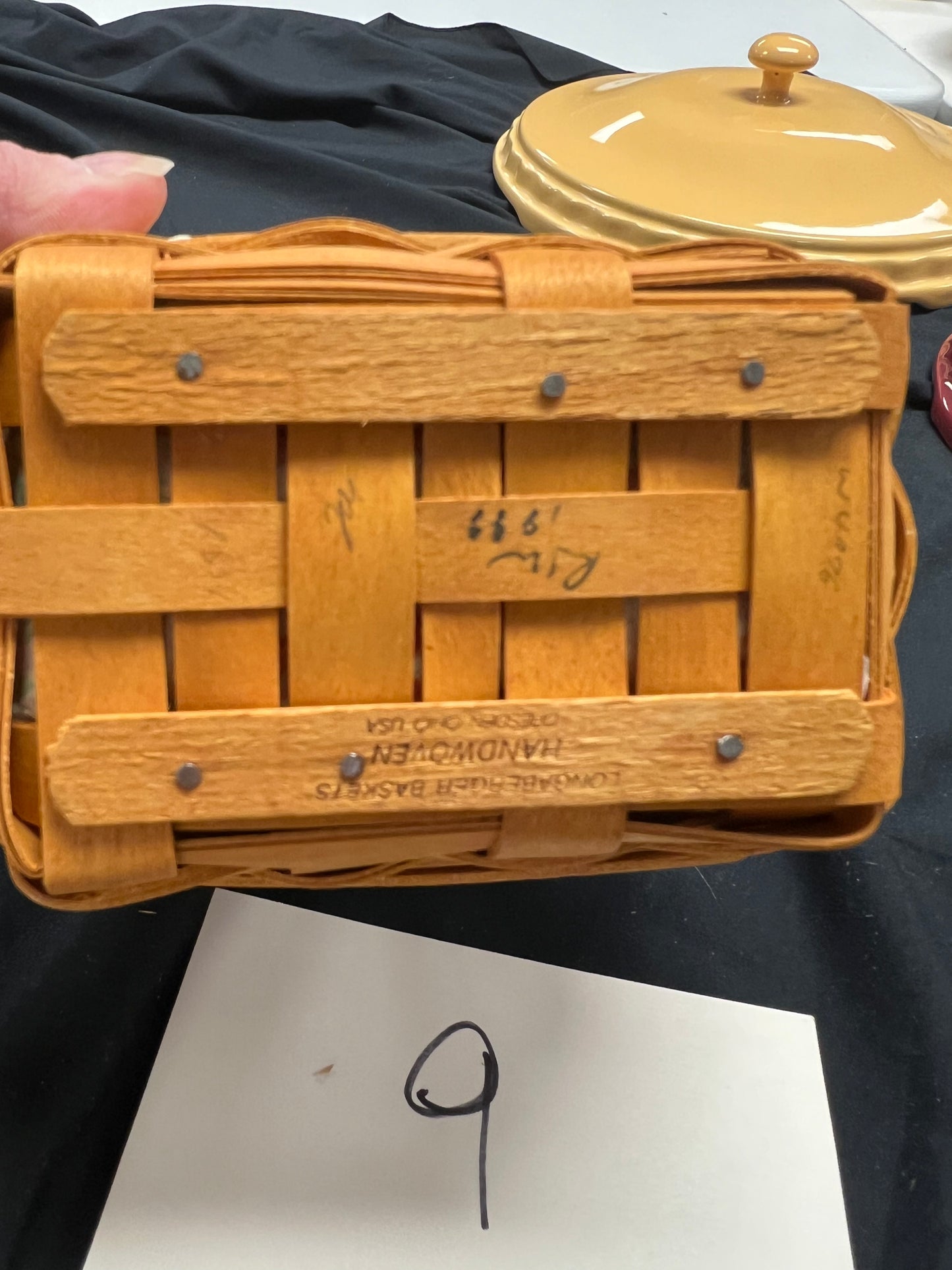 Longaberger Parsley basket with liner & protector