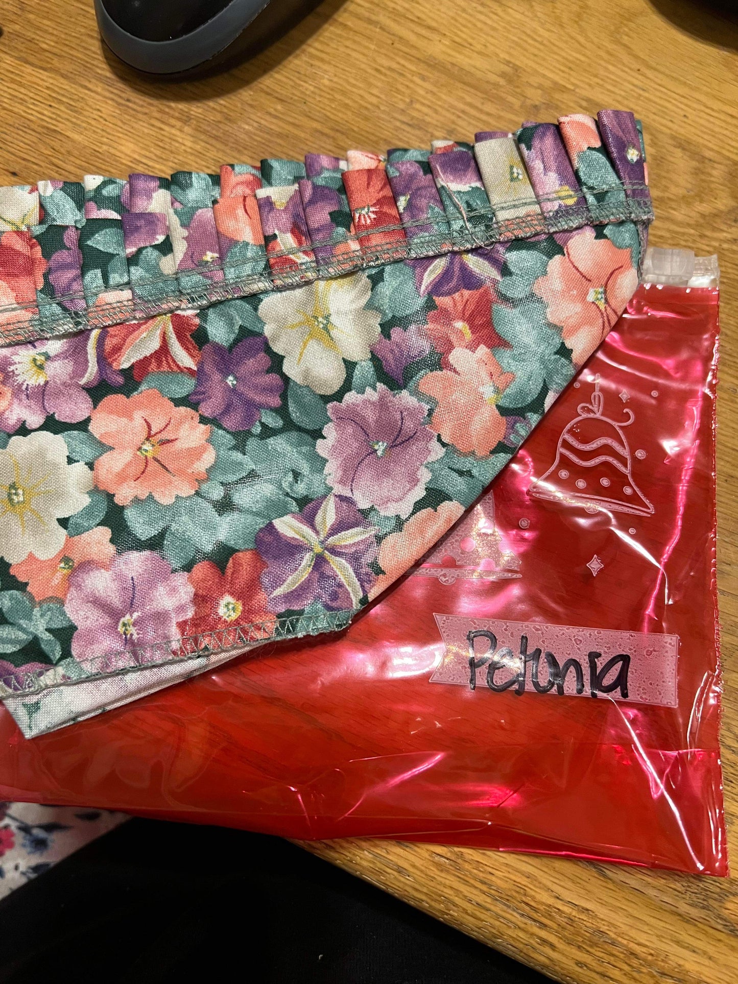 Longaberger Petunia Liner in Petunia