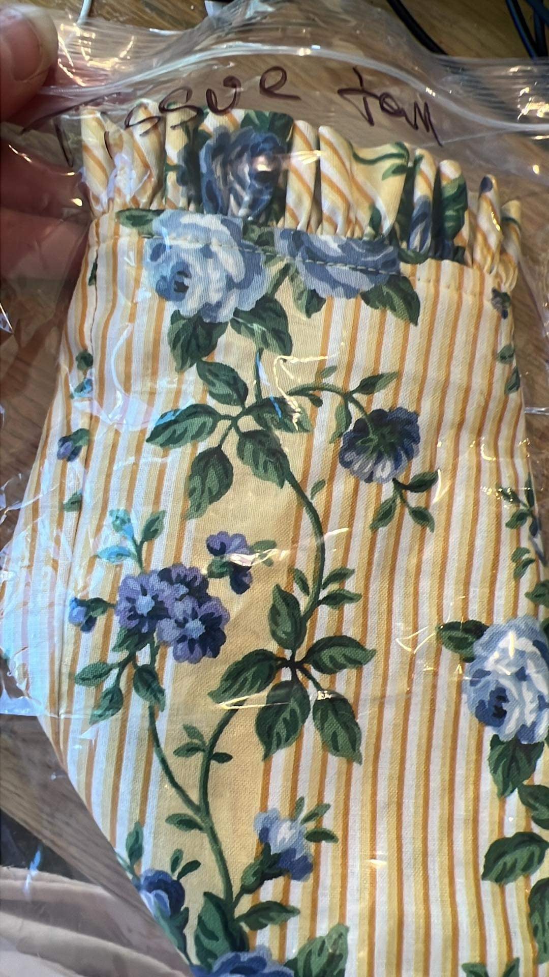 Longaberger Tall Tissue Liner in Rose Trellis