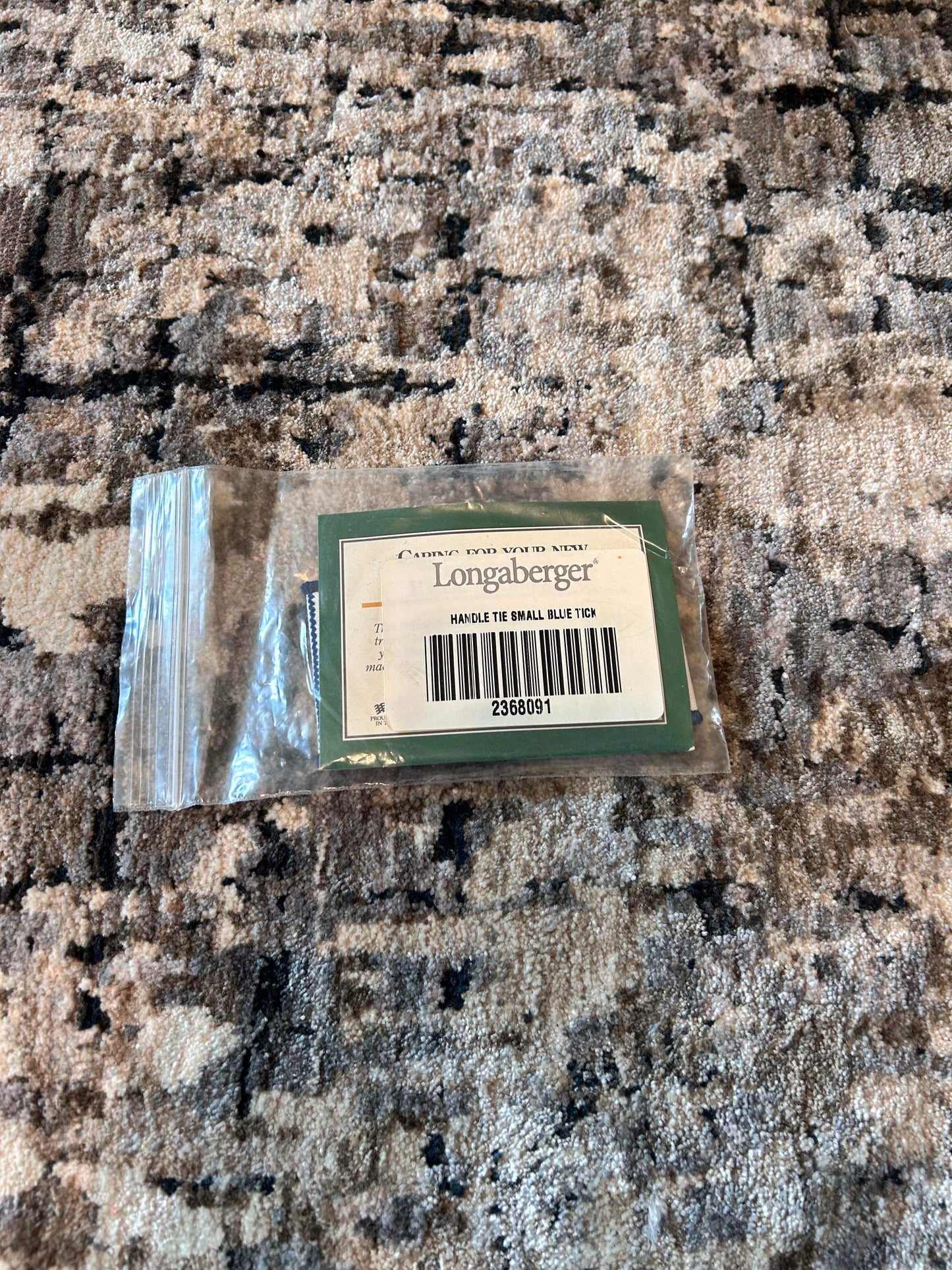 Longaberger Small Handle Tie in Blue Tick