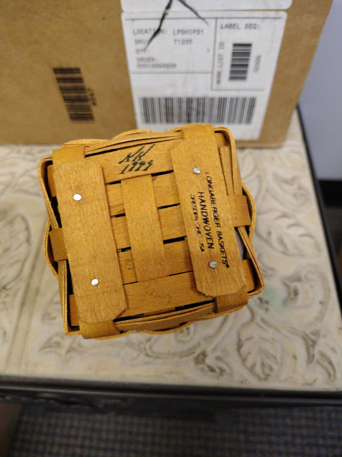 Longaberger Chives basket with liner