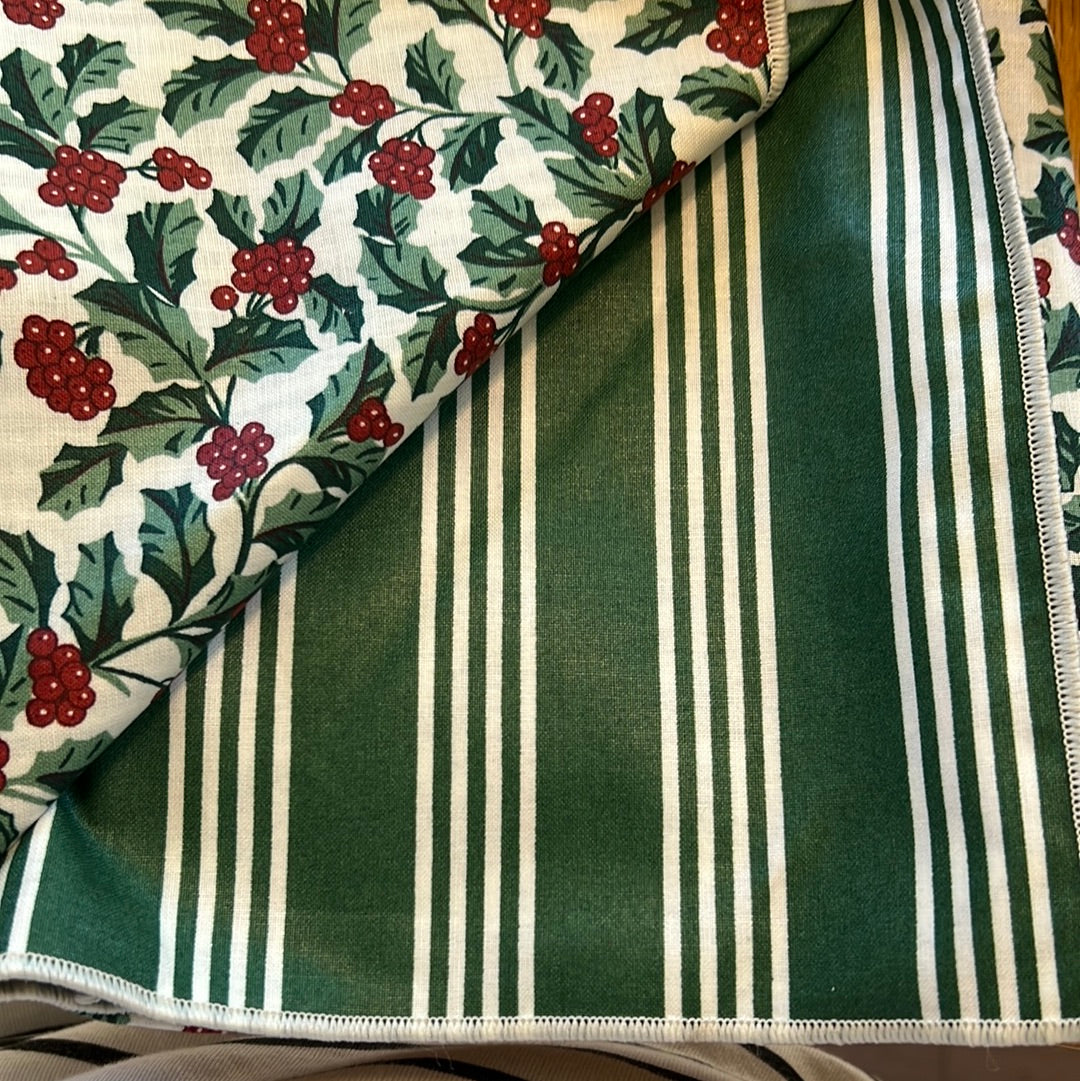 Longaberger fabric square traditional holly/ hunter green stripe 24x24