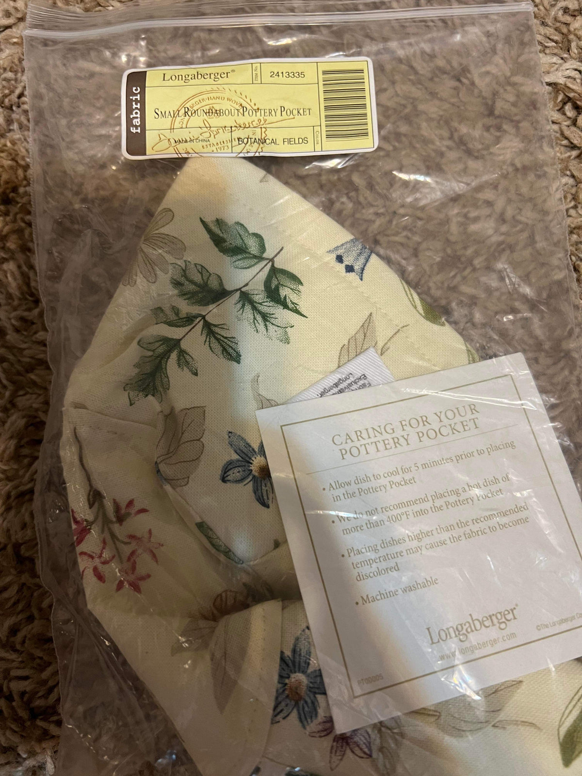 Longaberger Small Roundabout Pottery Pocket in Botanical Fields