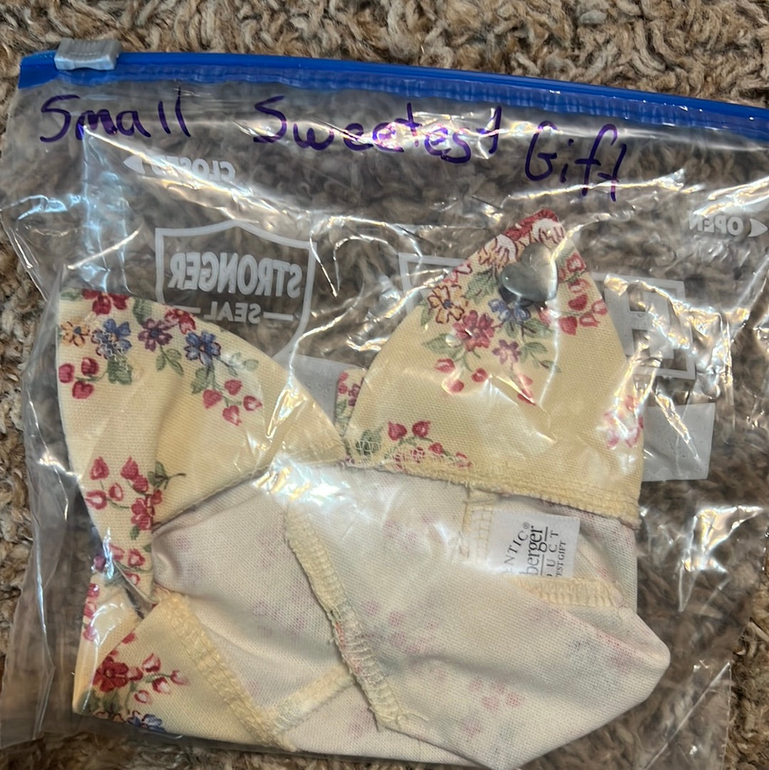 Longaberger small sweetest gift liner In floral bouquet