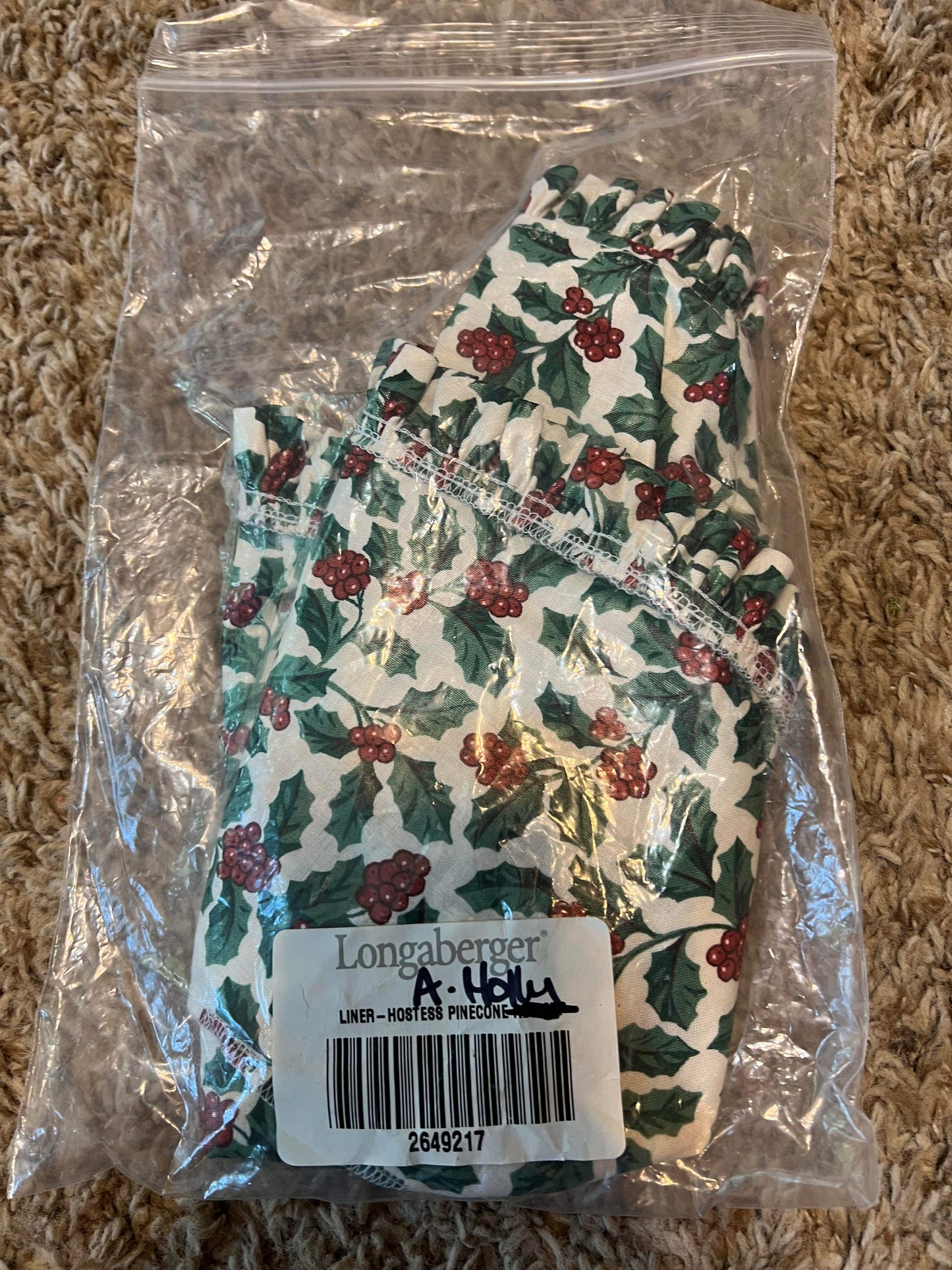 Longaberger Hostess Pinecone Liner in Traditional Holly