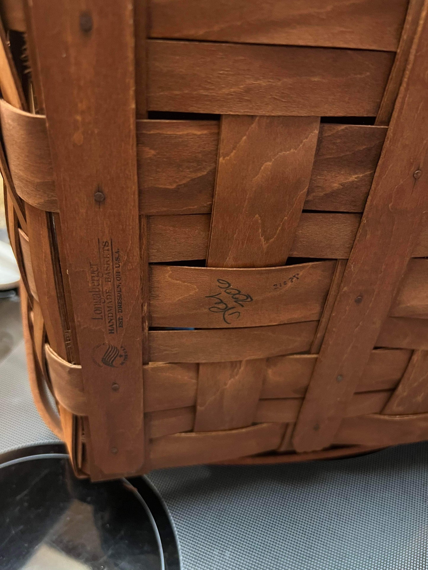 Longaberger Cake Basket with Riser, Protector, and Liner