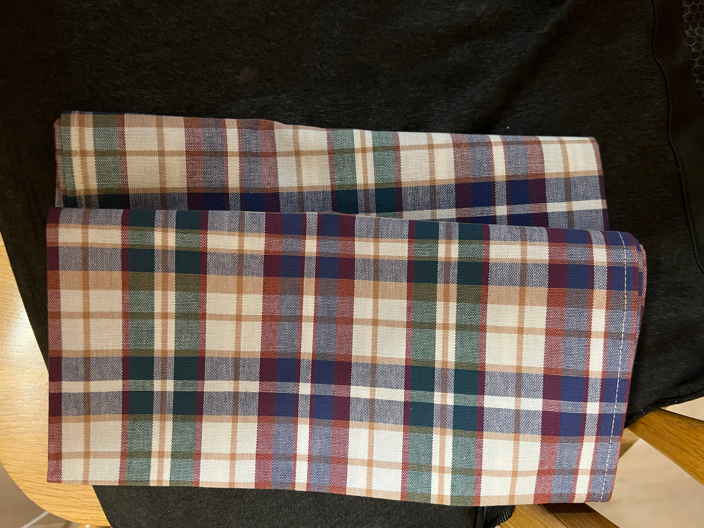 Longaberger woven traditions plaid pair of napkin