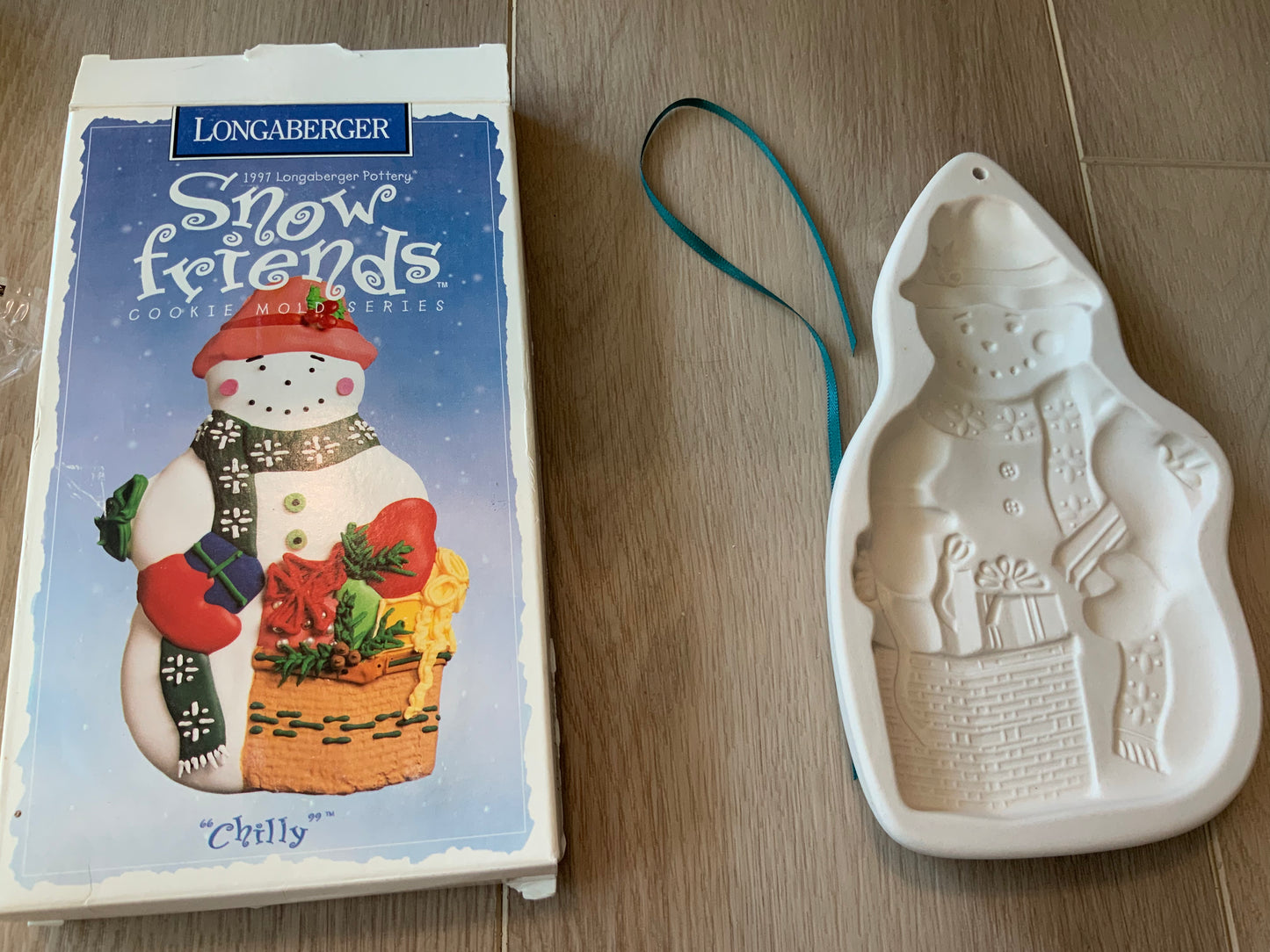 Longaberger snow friends Chilly cookie mold look