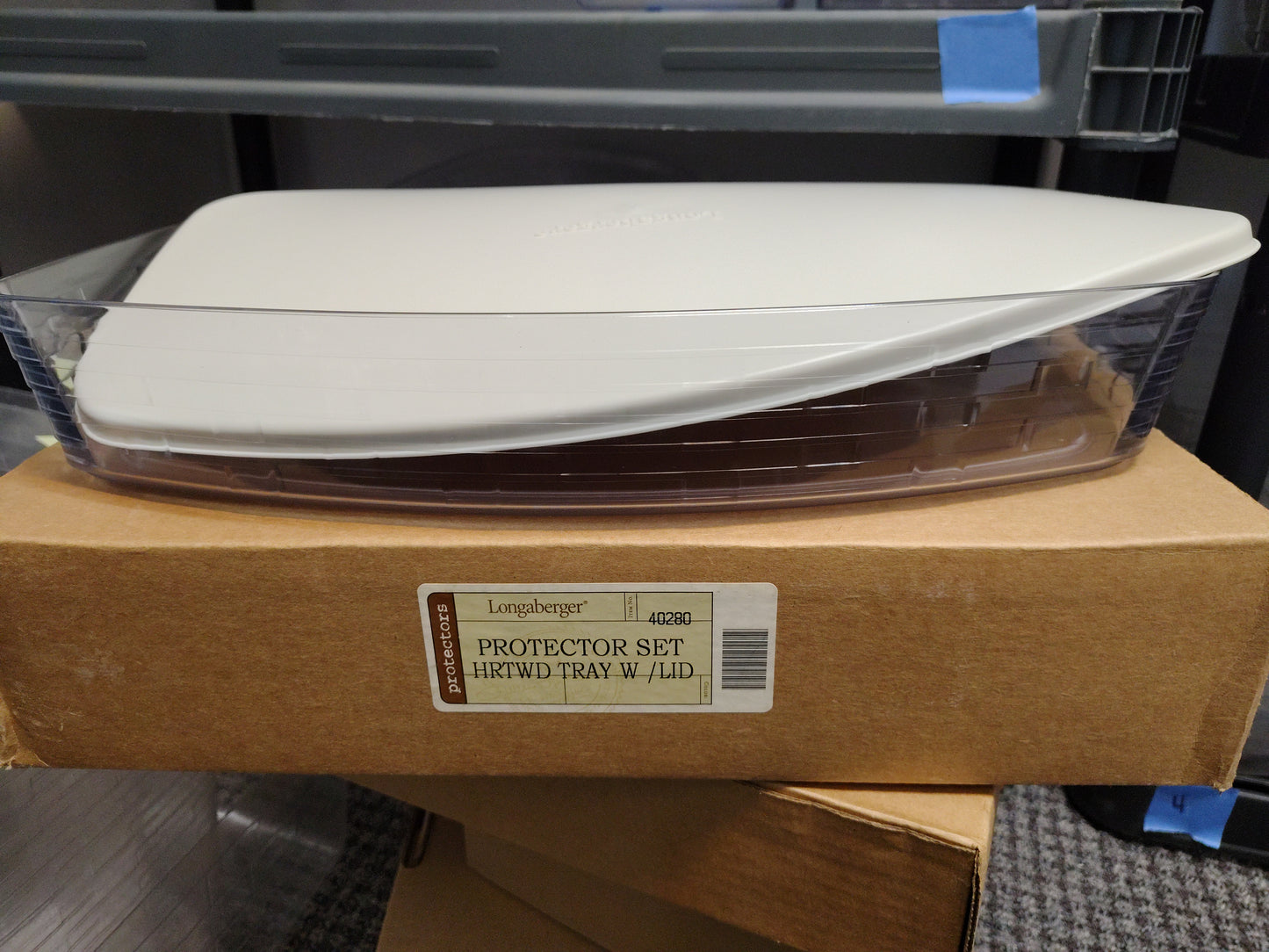 #40280 Longaberger protector set - Heartwood tray w/lid
