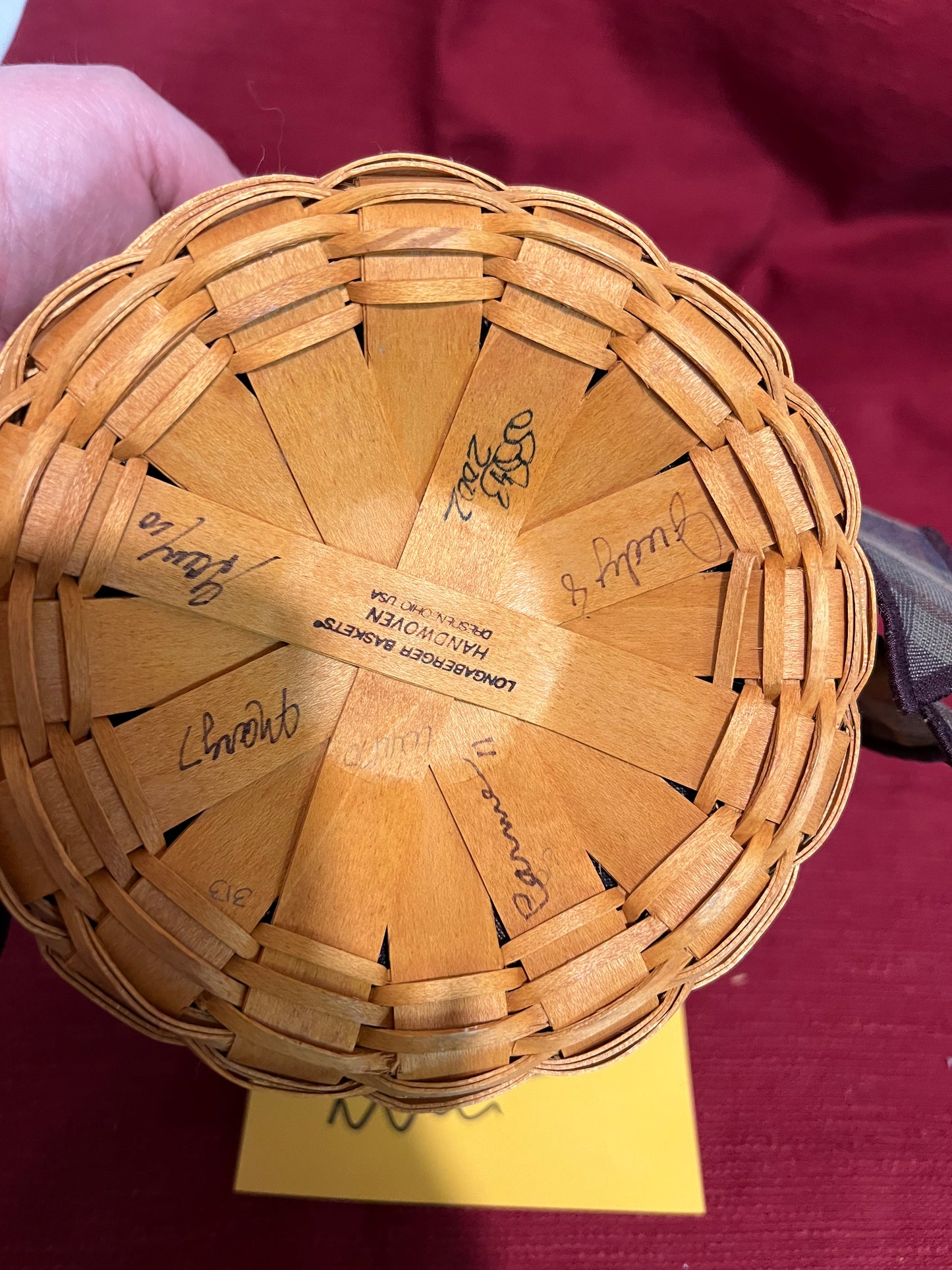 Longaberger 2002 woven memories basket with liner & protector