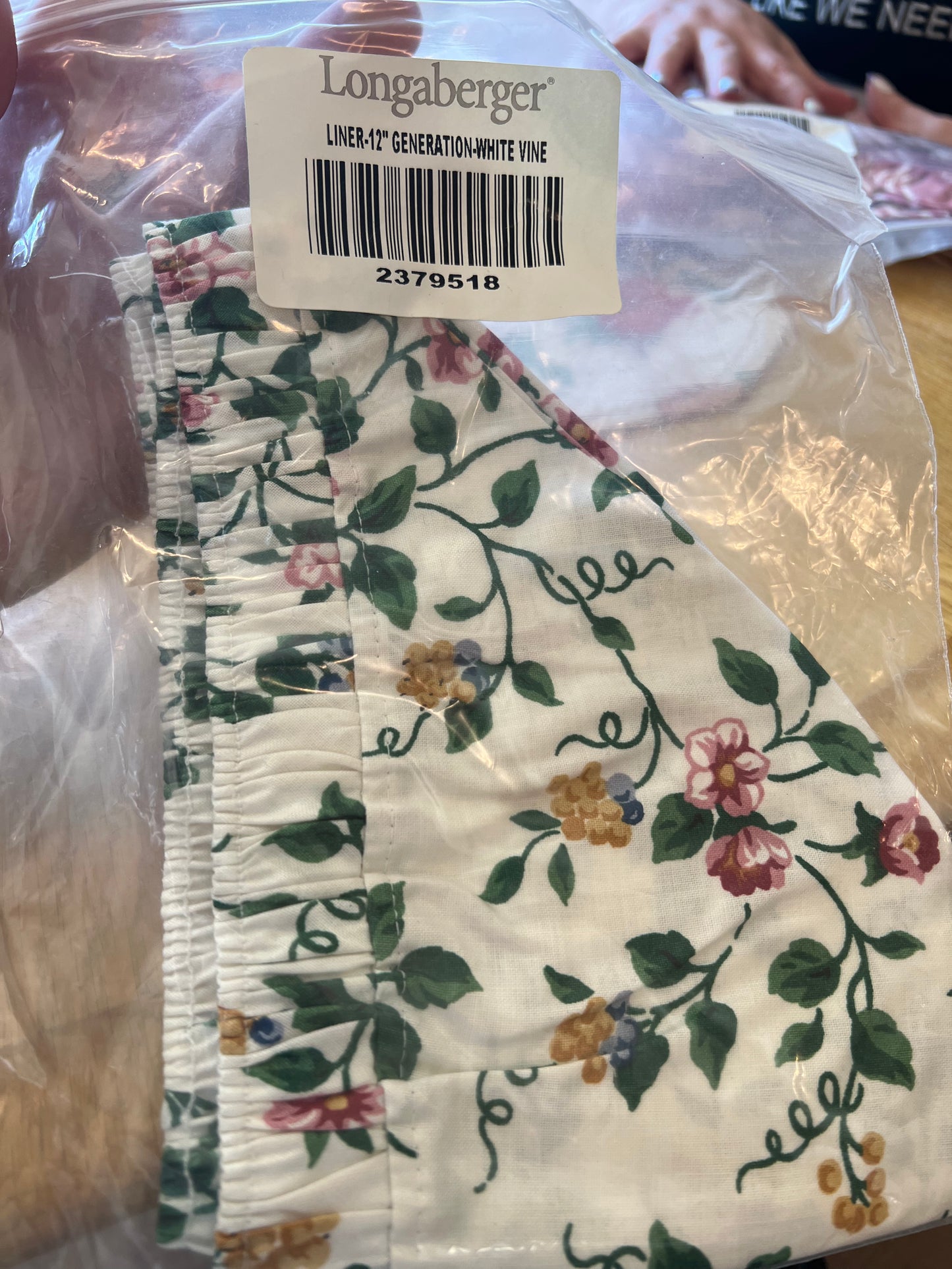 Longaberger 12” generations liner in white vine