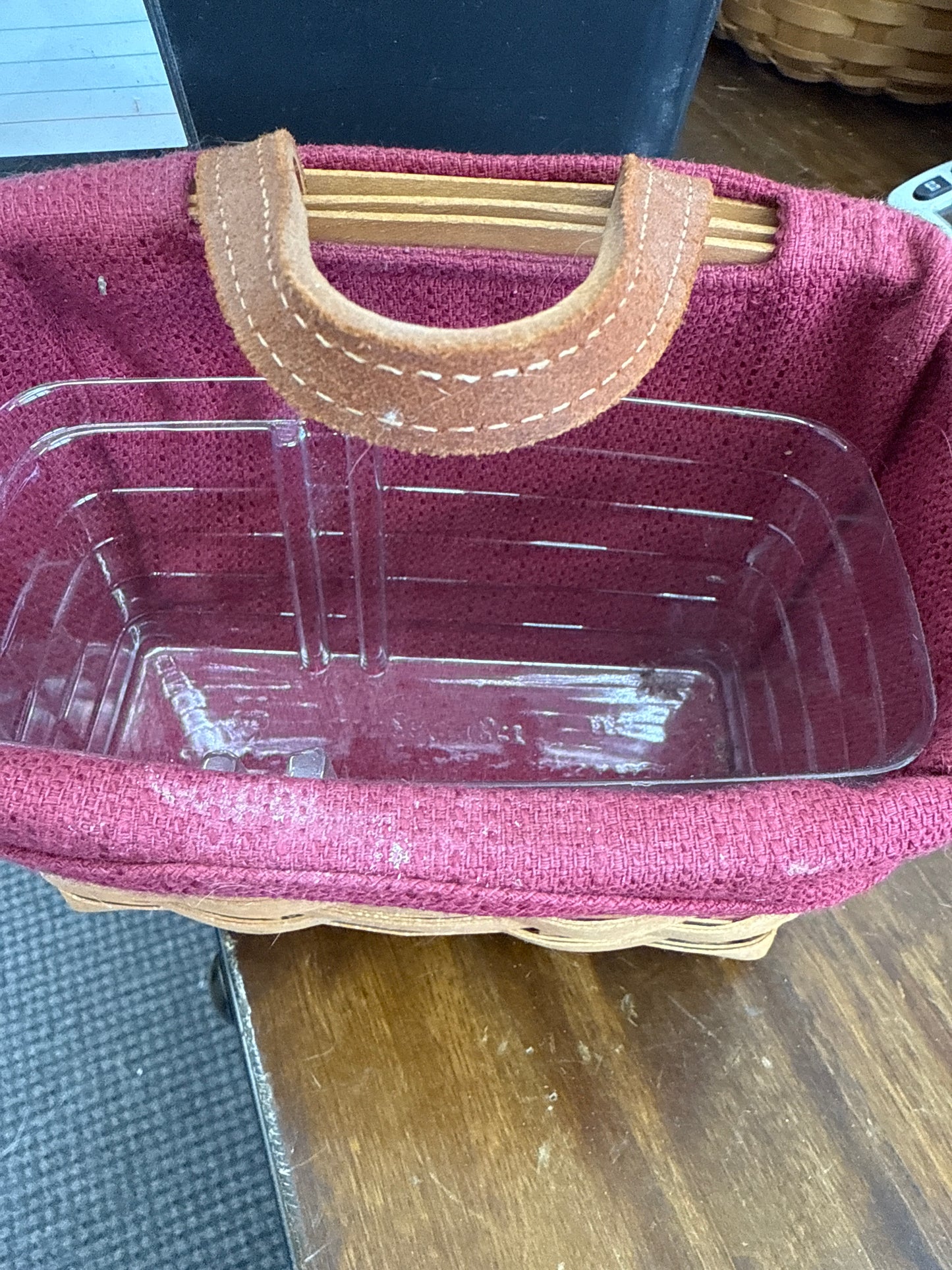 Longaberger 2006 hostess appreciation basket with liner and protector (liner is a little dusty)