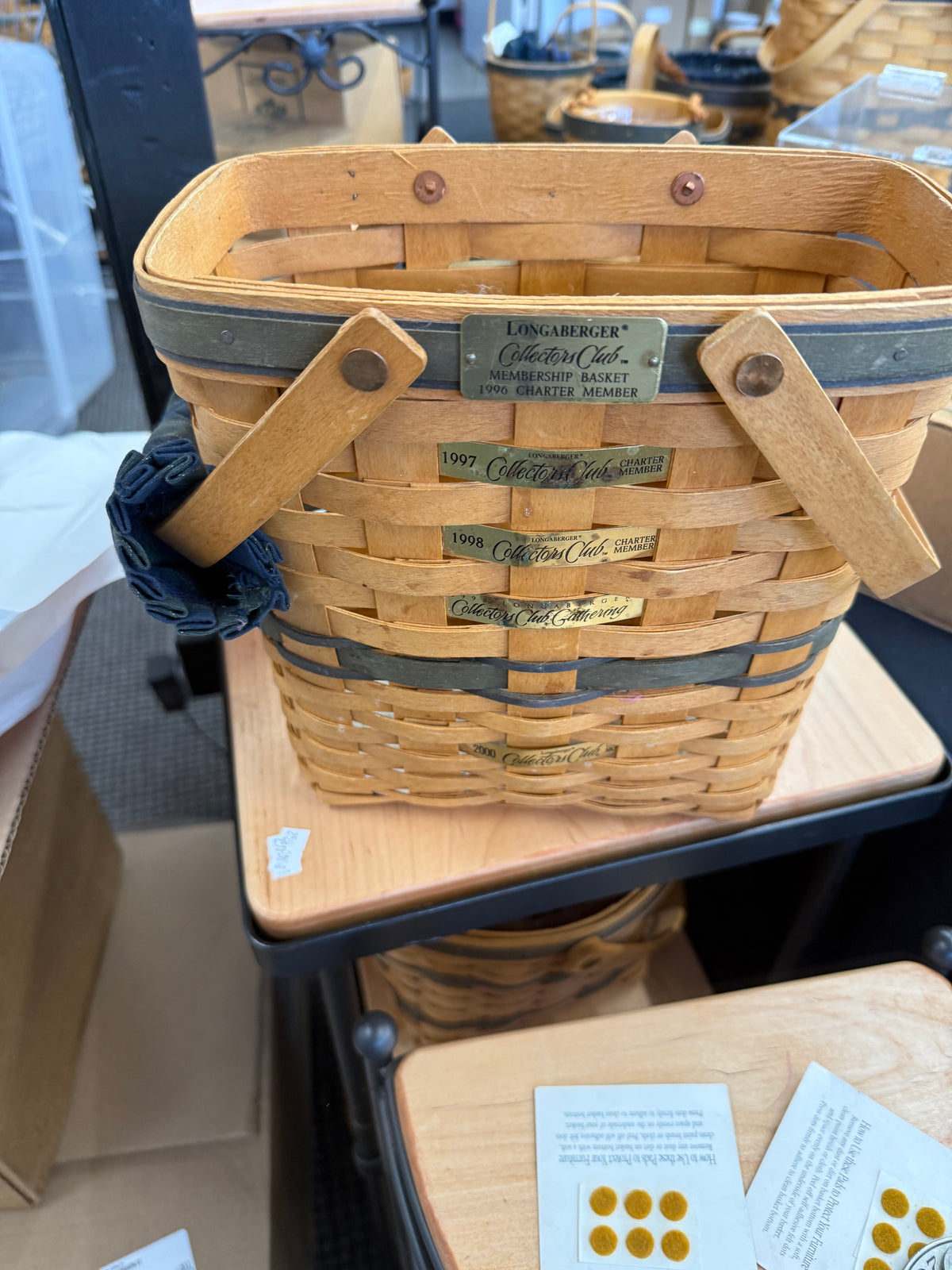 Longaberger 1996 charter member basket with handle gripper (the placards are a little tarnished)