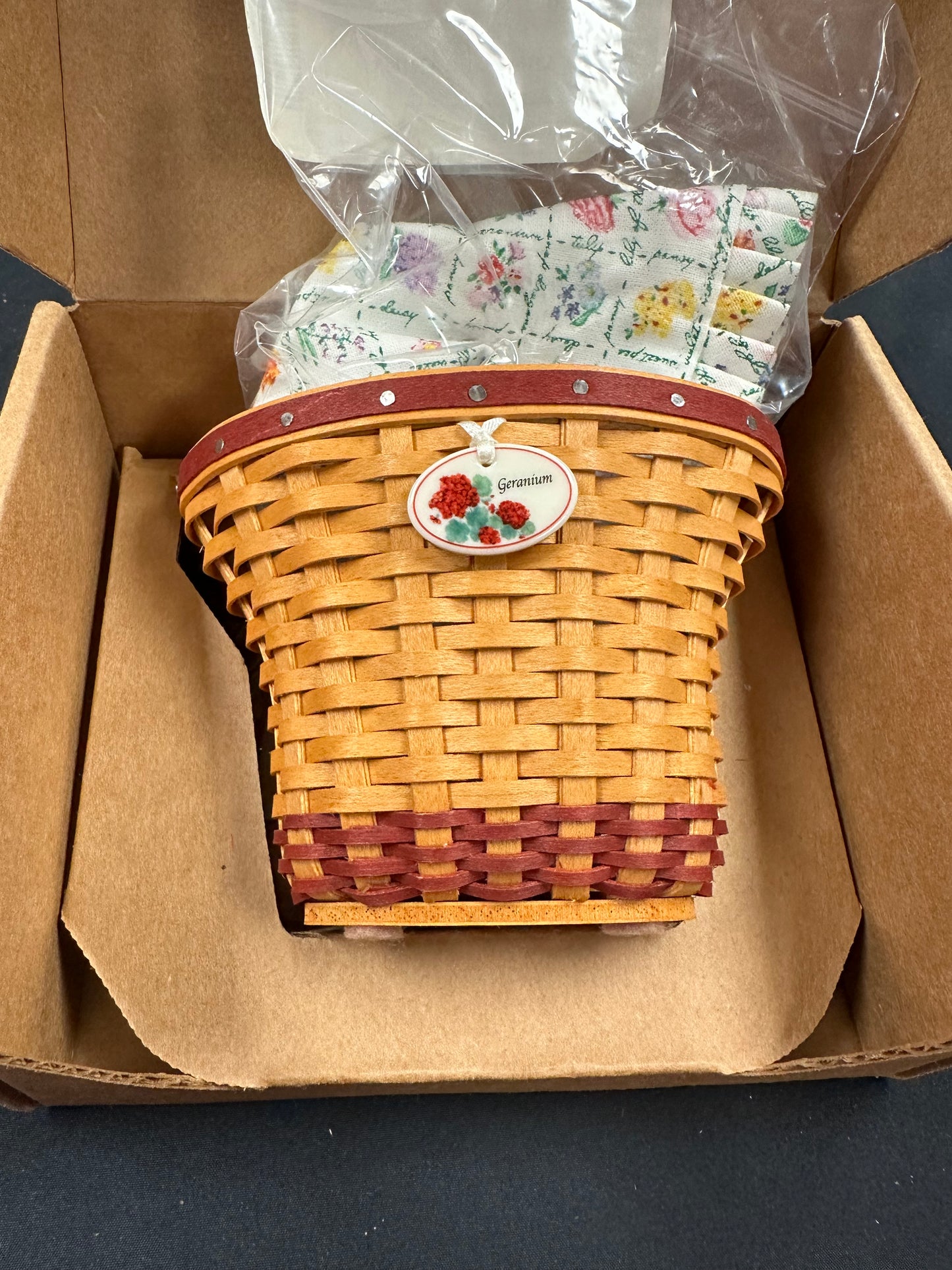 Longaberger Collectors Club May Series Miniature Geranium Basket with Liner, and Protector