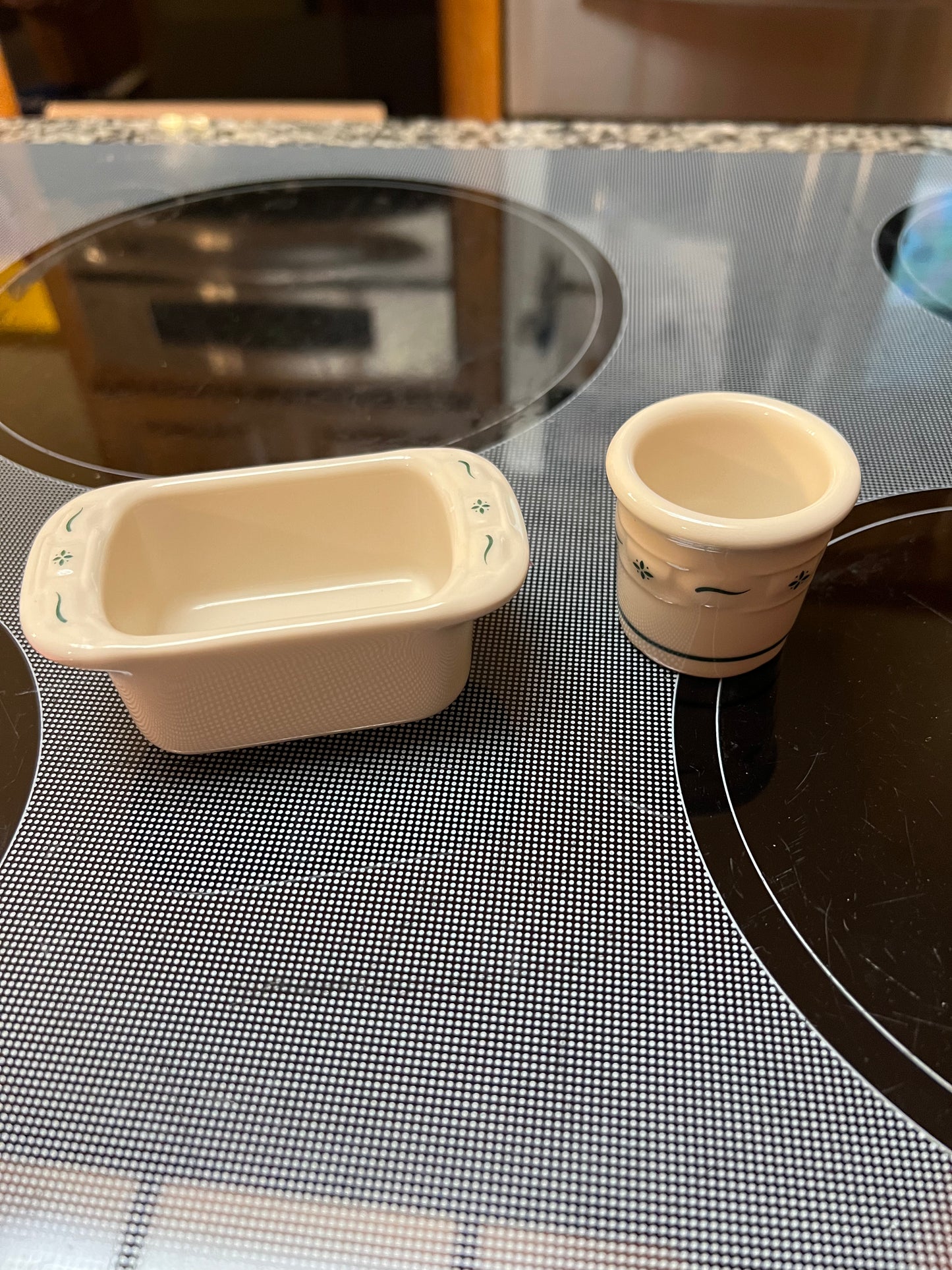 Longaberger sweetener & toothpick in heritage green