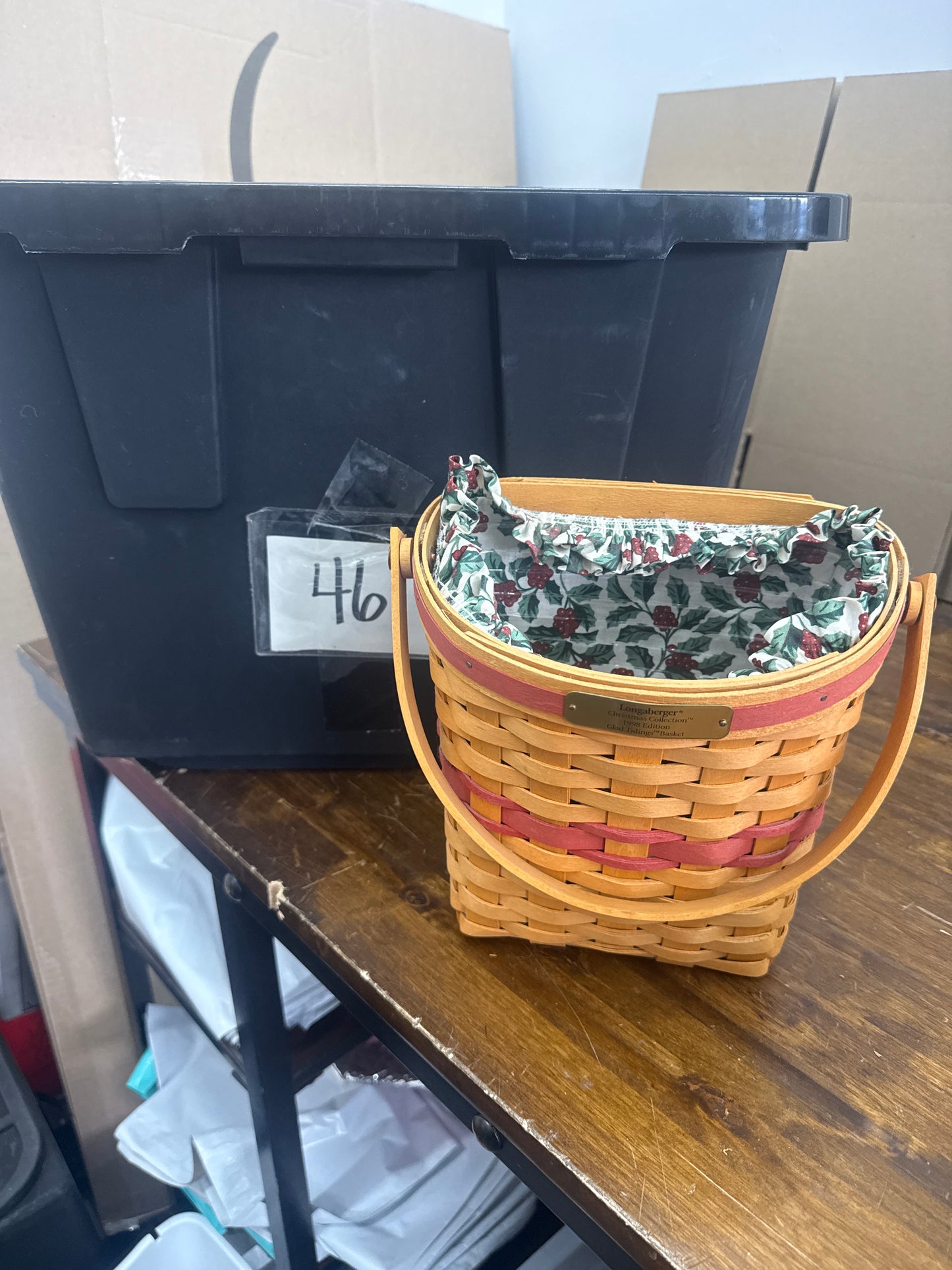 Longaberger glad tidings basket with liner and protector