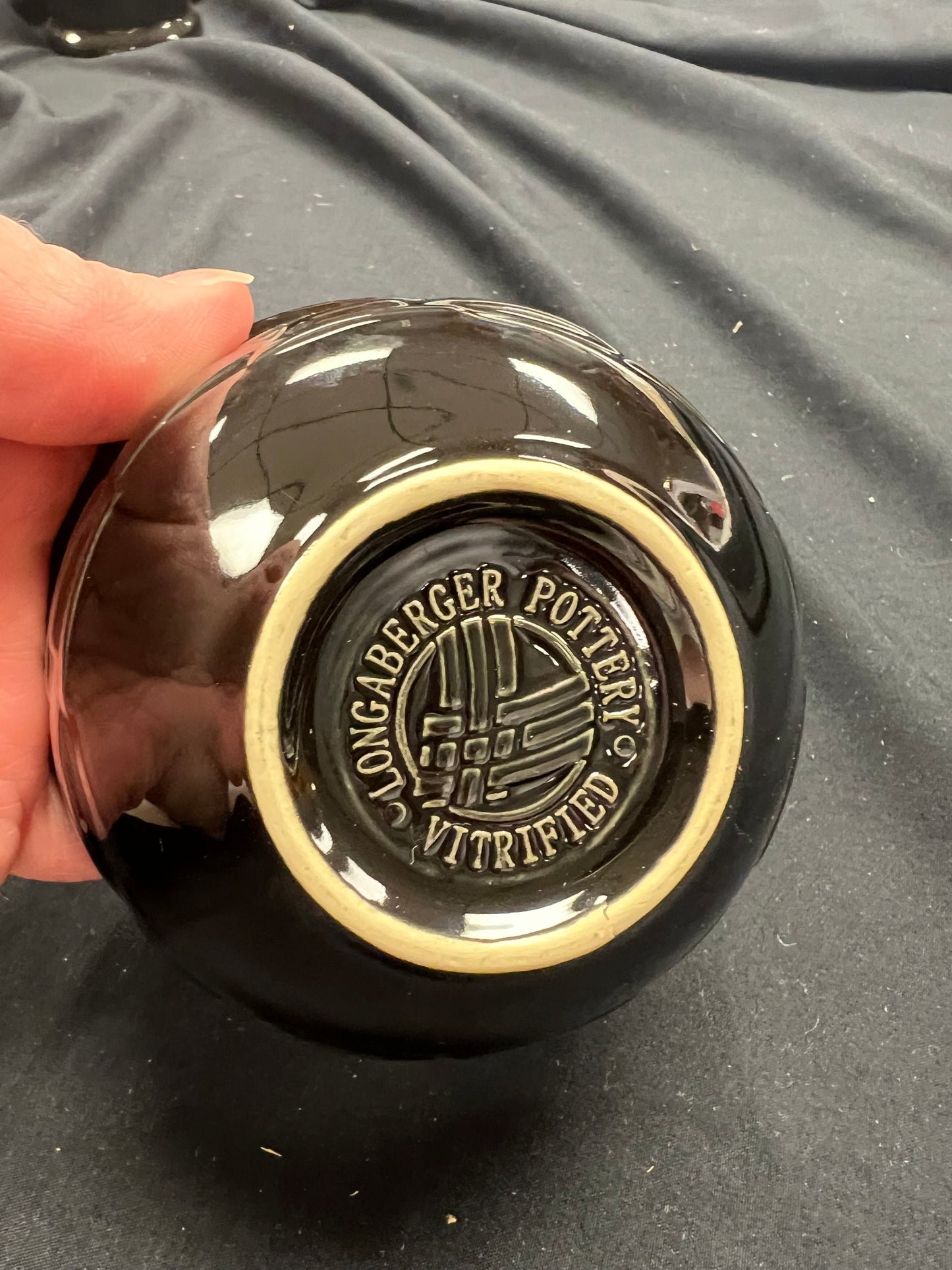 Longaberger dessert bowl in Ebony