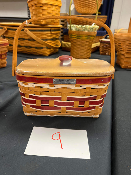 Longaberger 2015 Yuletide Greetings Basket with Lid and Protector