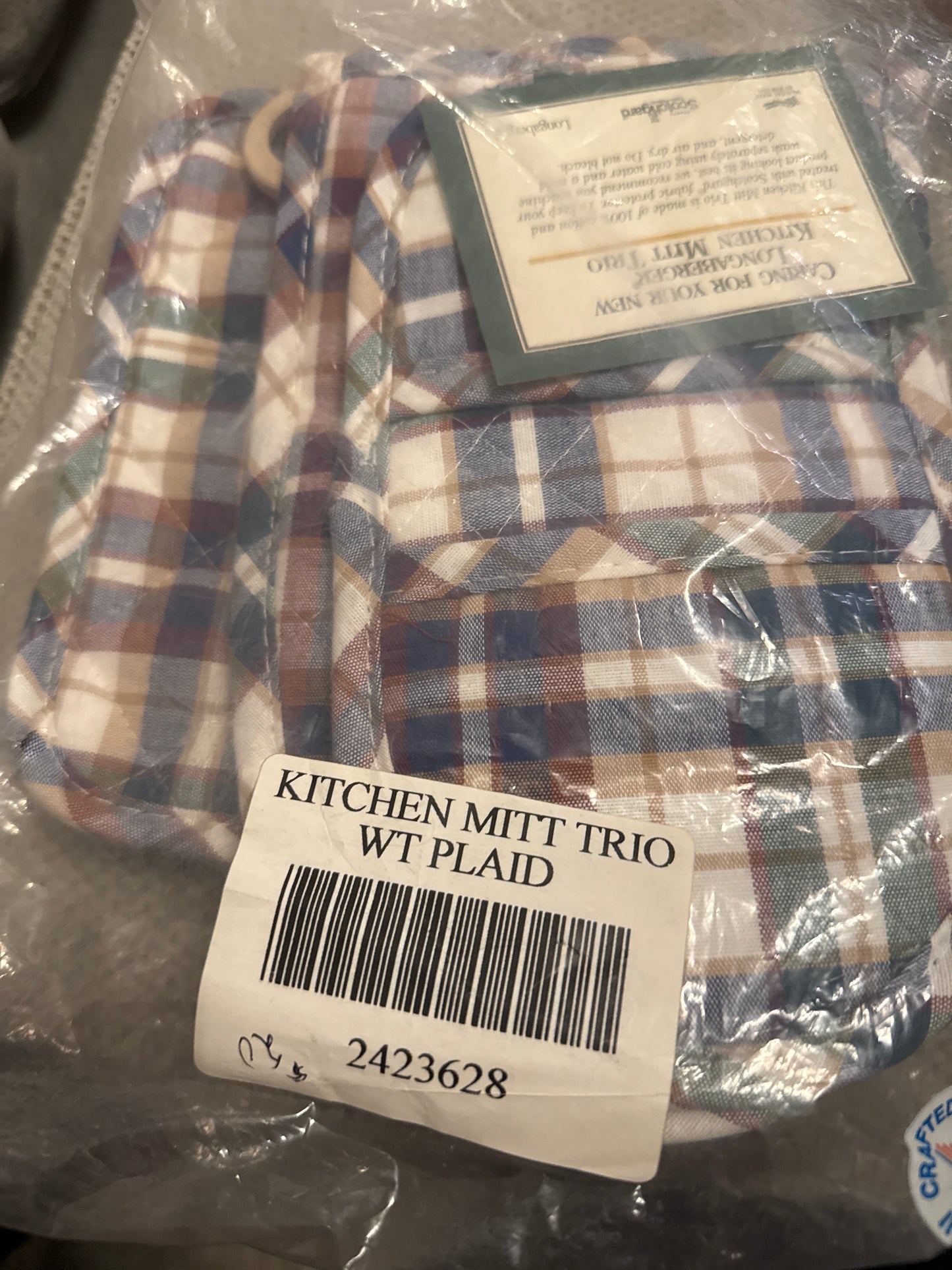 Longaberger kitchen mitt trio in WT plaid